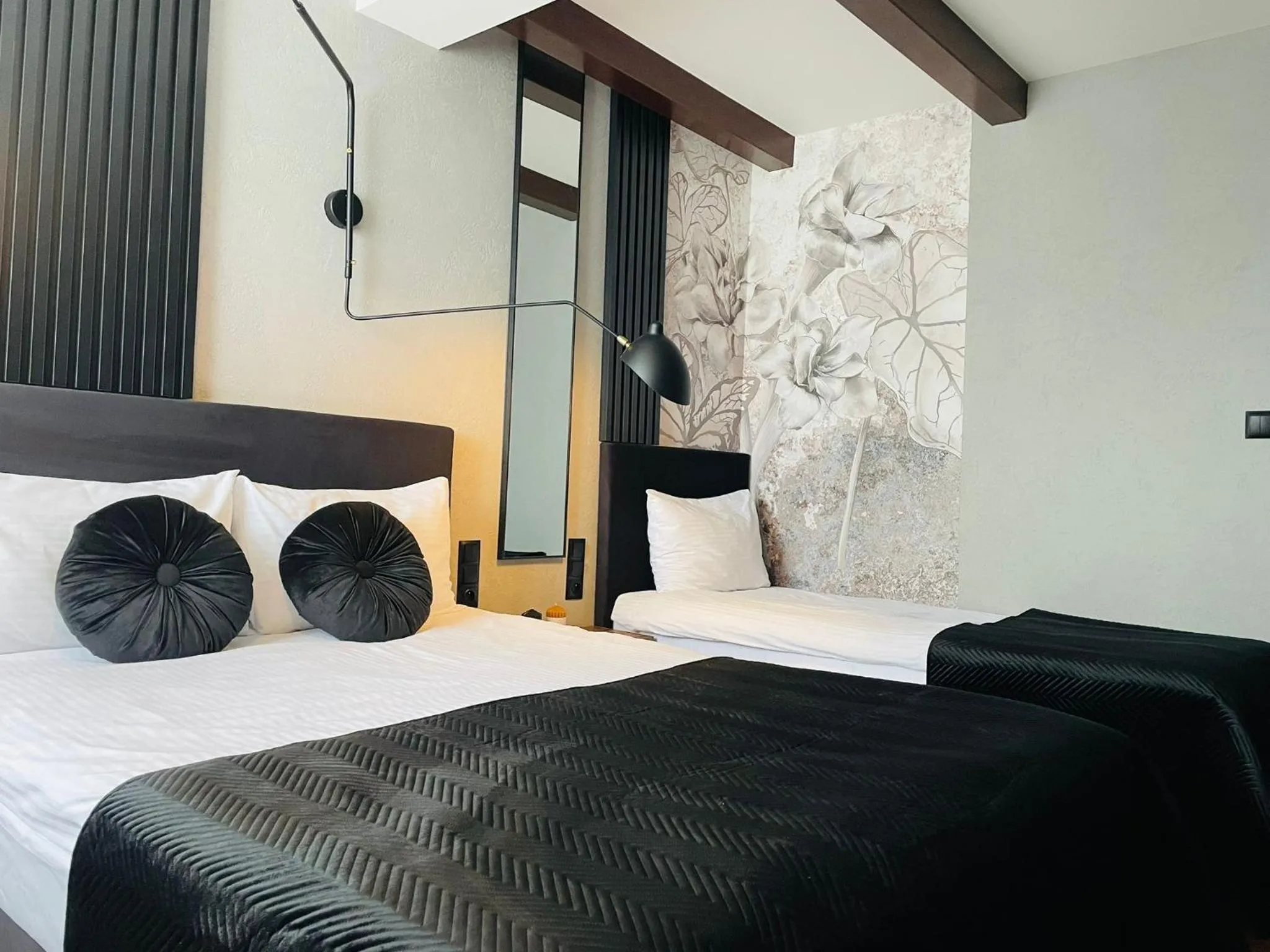 Bed in Hotel Millennium