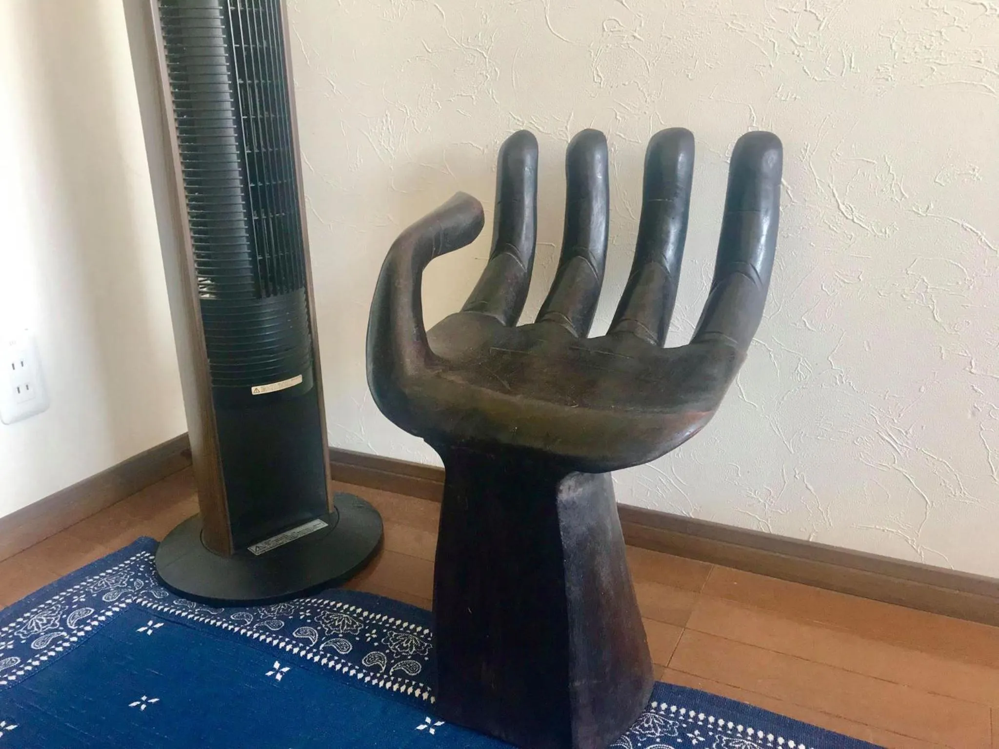 Photo of the whole room in Naoshima Backpackers Guesthouse