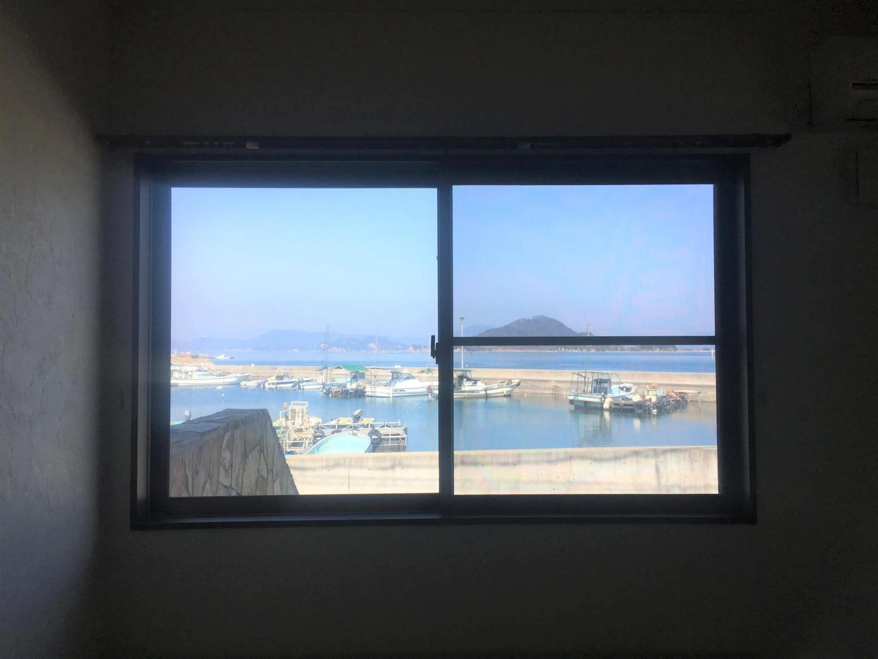 Sea view in Naoshima Backpackers Guesthouse