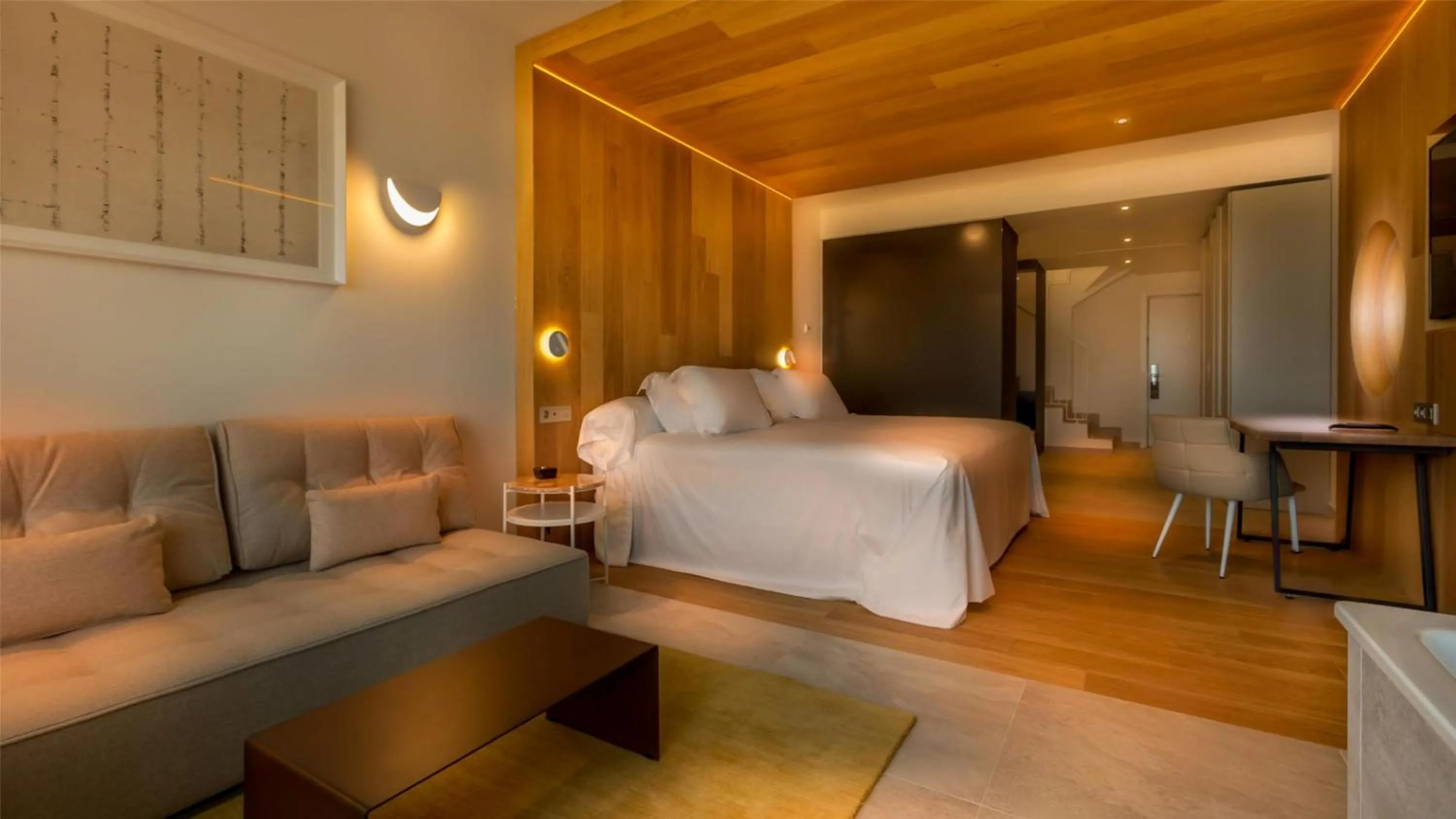 Bed in 100 Queen's Gate Hotel London Kensington, Curio Collection by Hilton