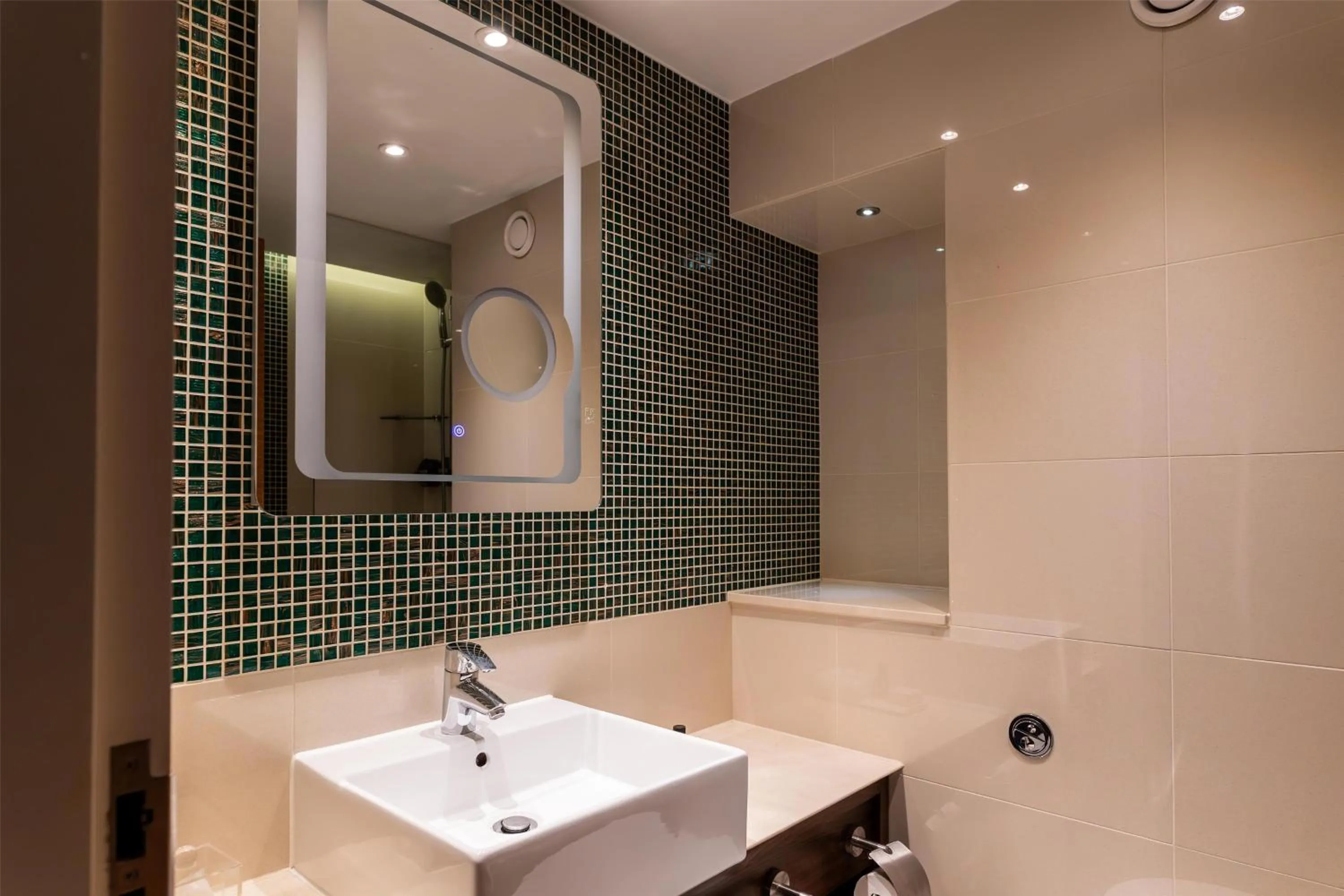 Bathroom in 100 Queen's Gate Hotel London Kensington, Curio Collection by Hilton