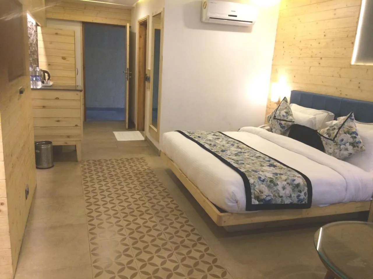 Bedroom, Bed in The Fern Brentwood Resort, Mussoorie