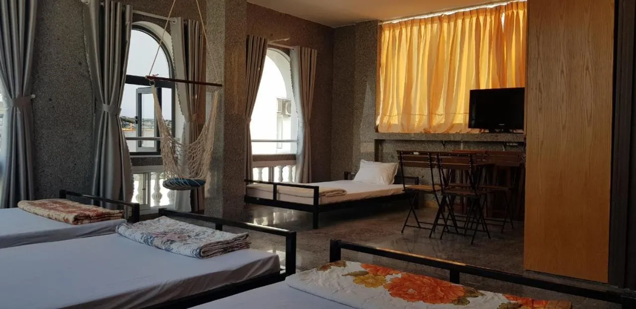 Bed in Ly Ky Hotel 2