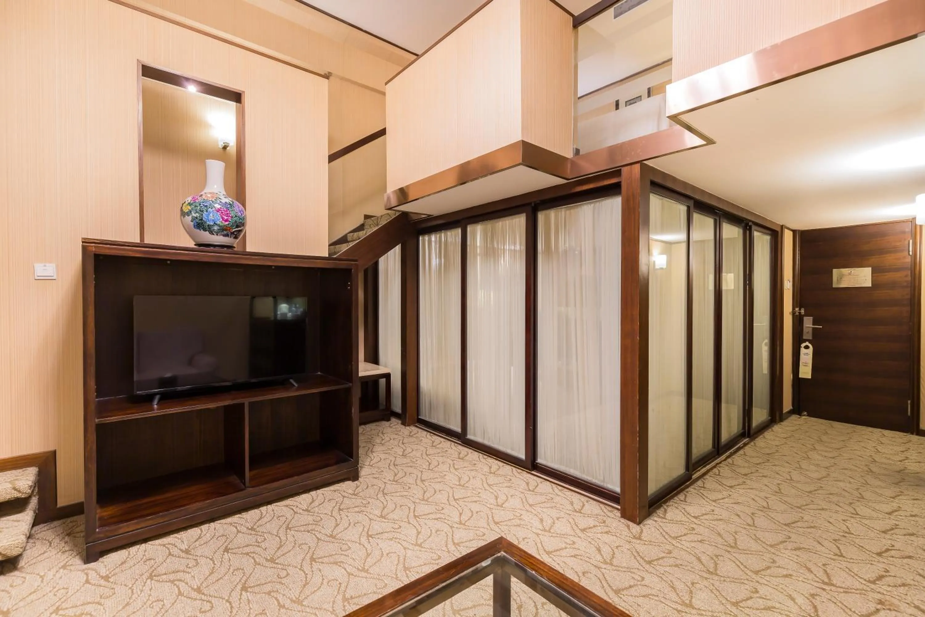 Beijing Jinlong Hotspring Hotel