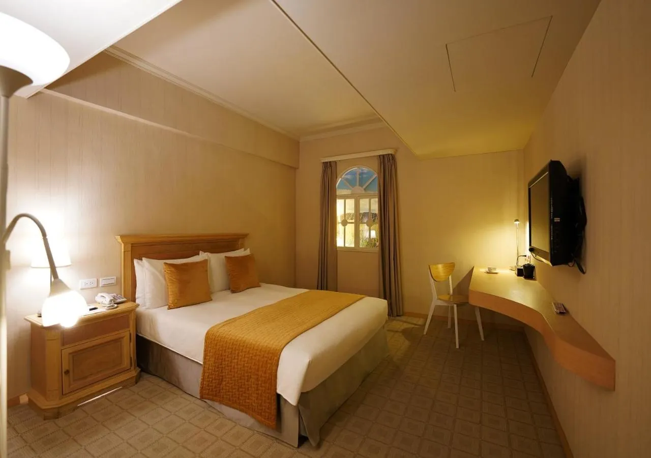 Photo of the whole room, Bed in Chiayi Maison de Chine Hotel
