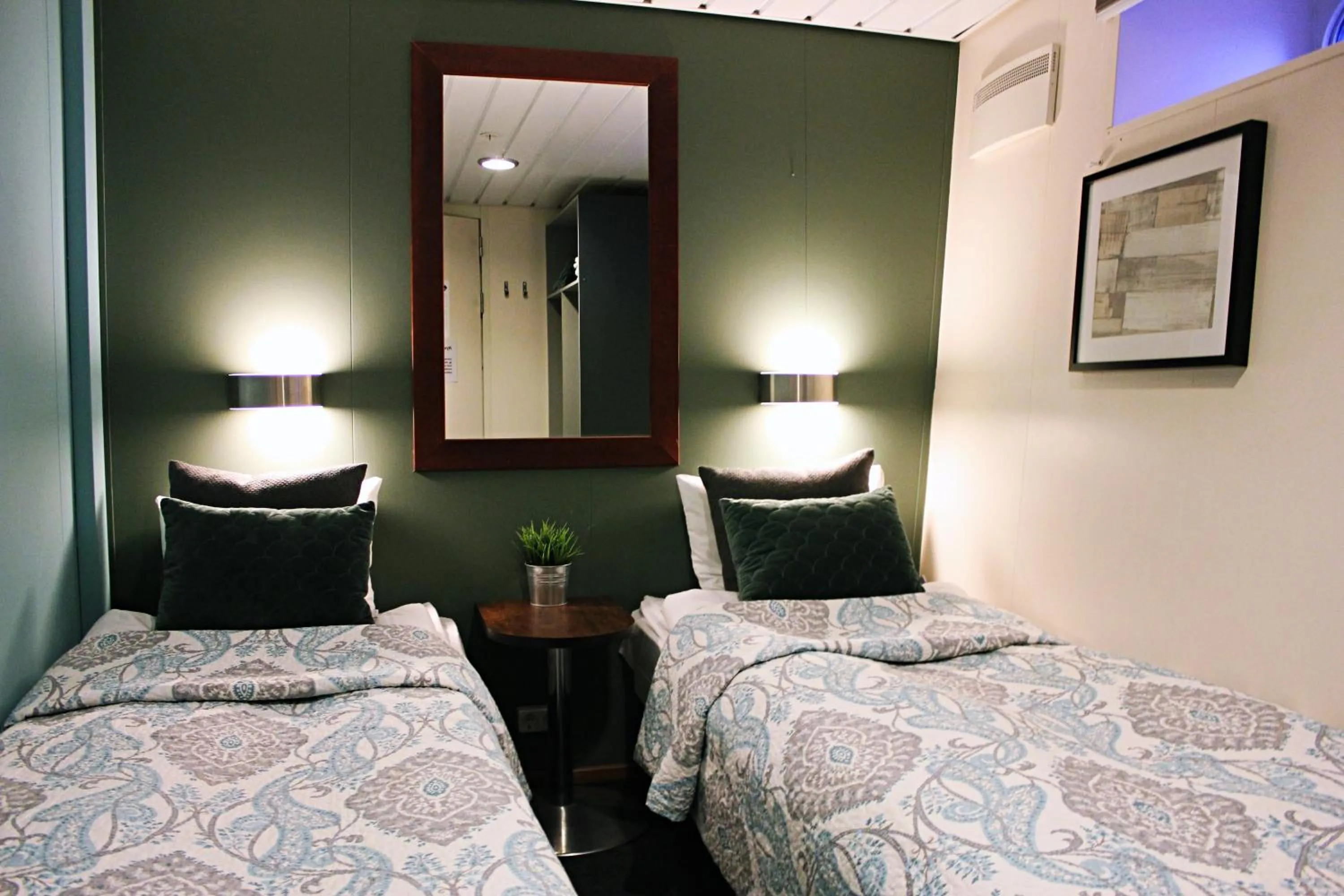 Bed in Hotellilaiva Wuoksi