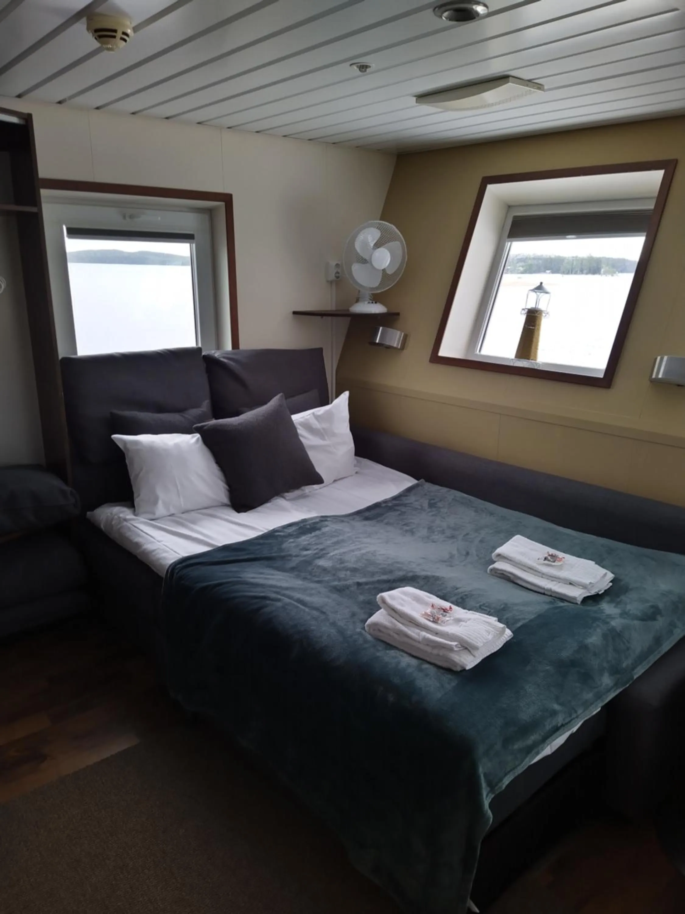 Bedroom, Bed in Hotellilaiva Wuoksi