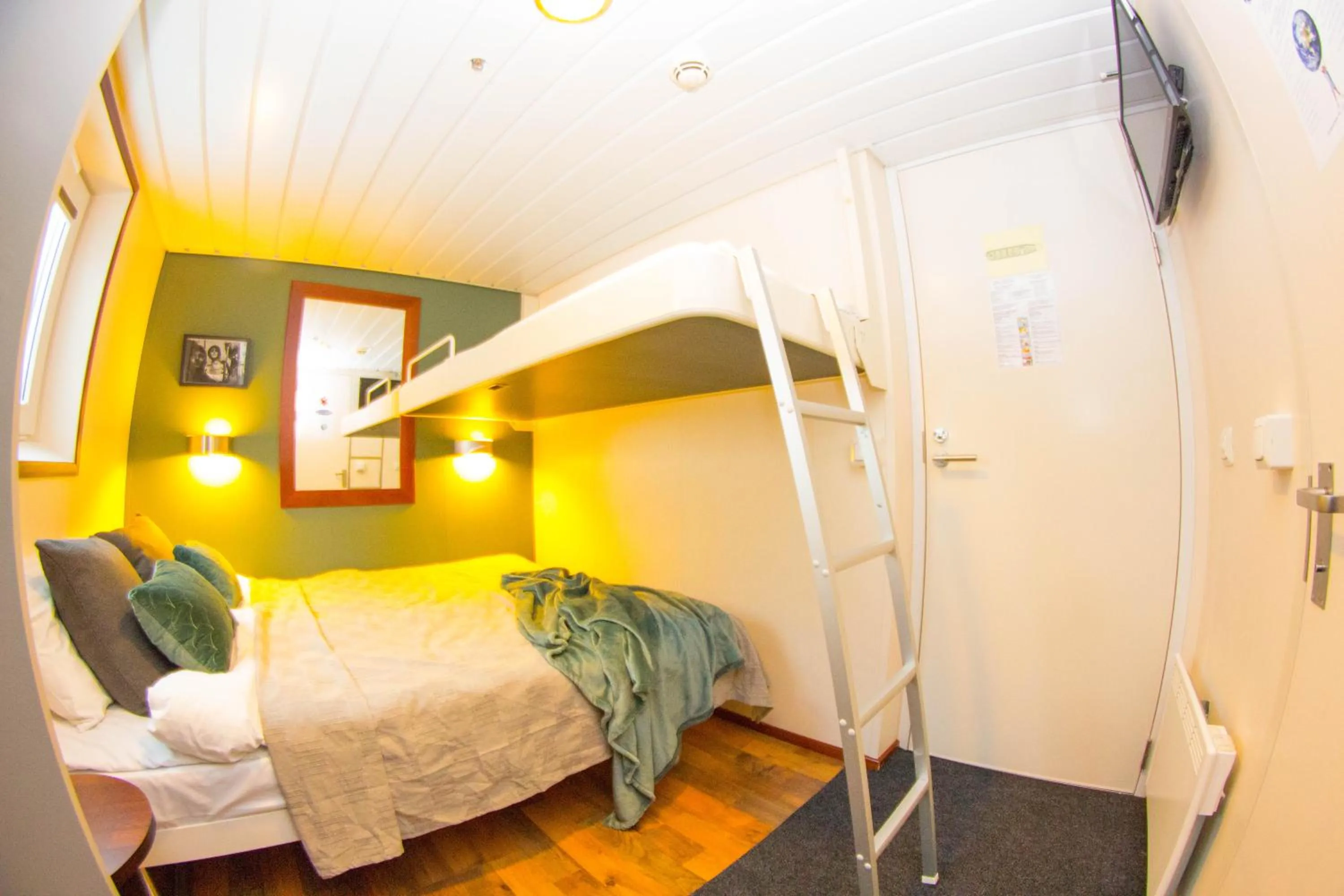 Bed in Hotellilaiva Wuoksi