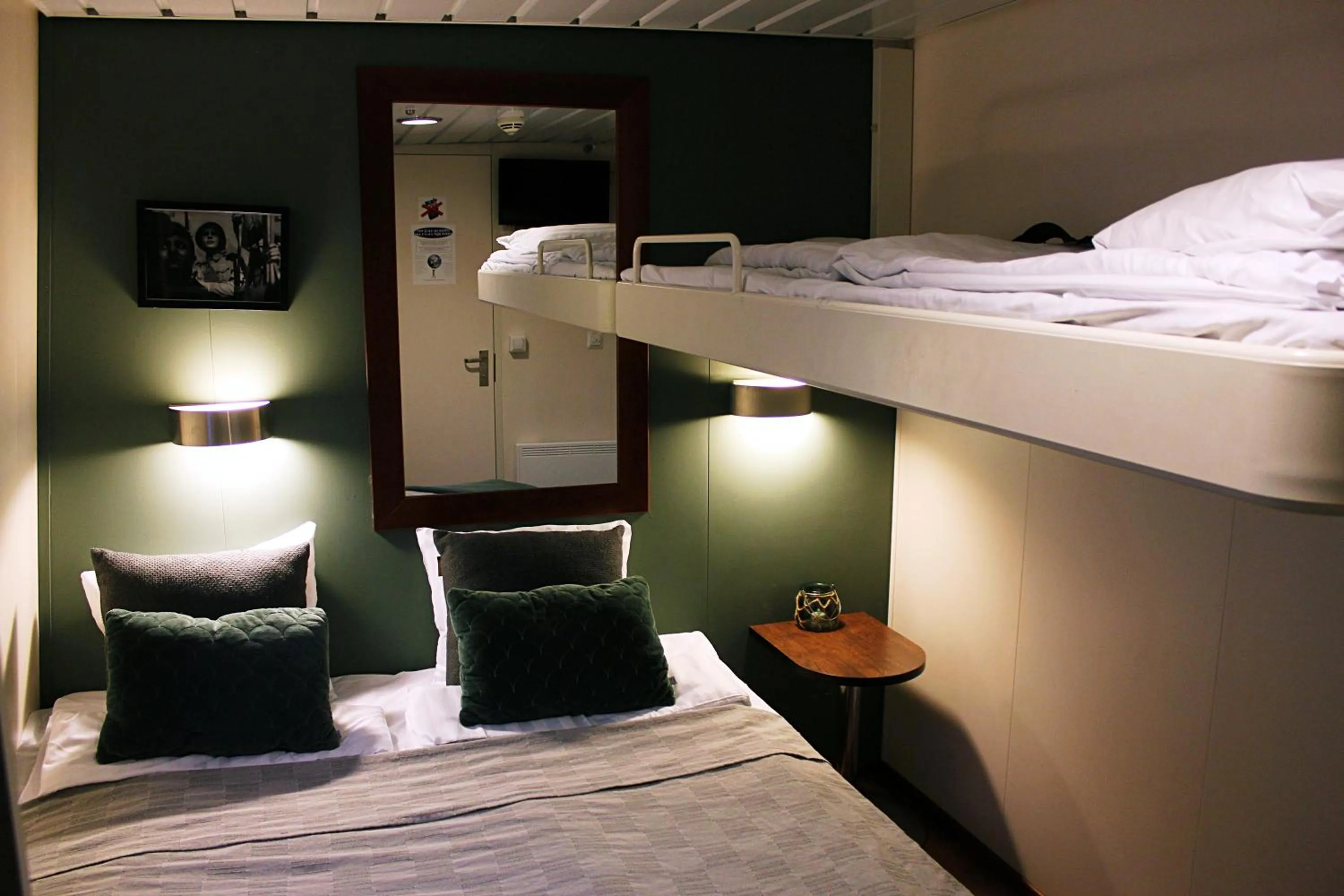 Bedroom, Bed in Hotellilaiva Wuoksi