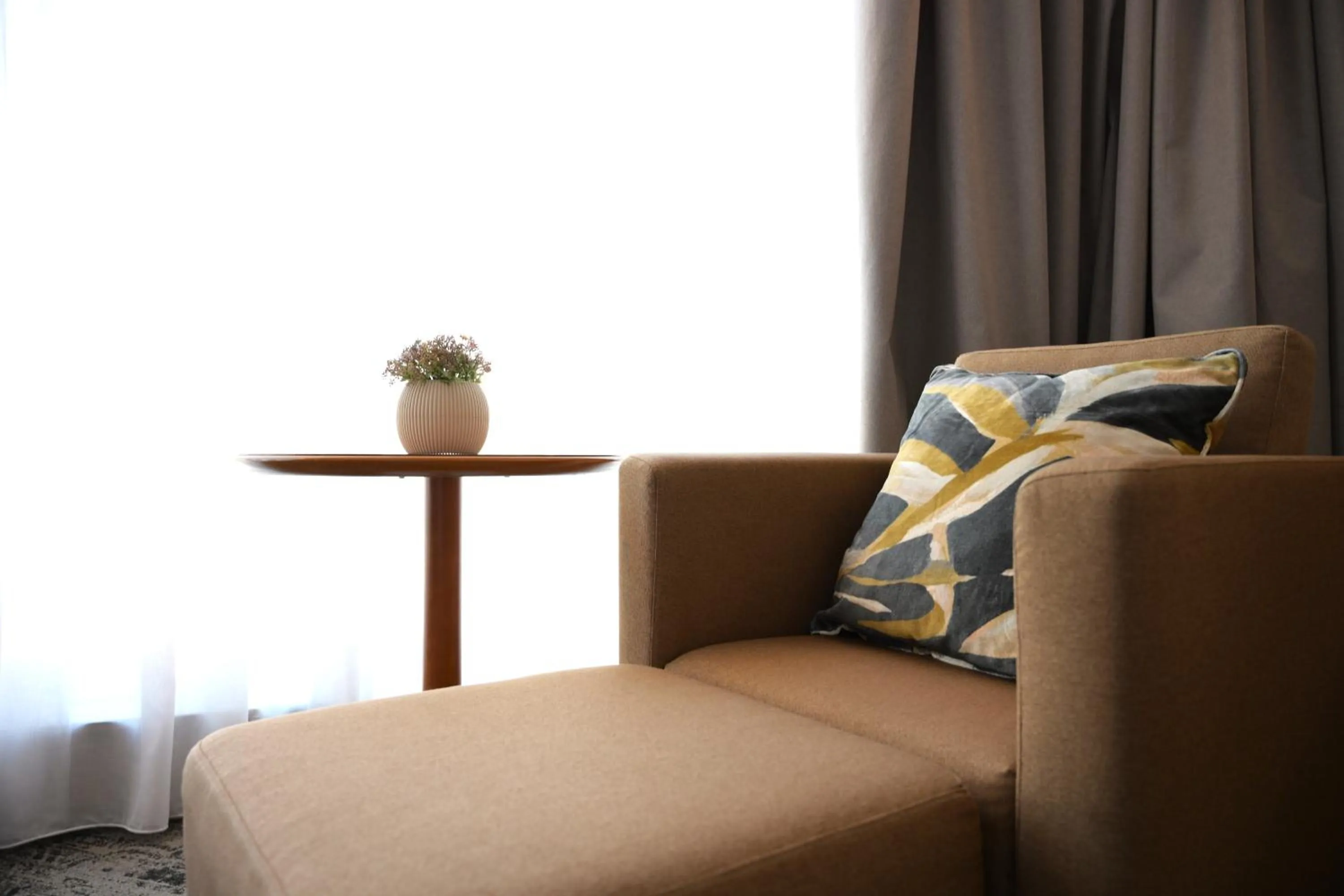 Seating area in Hotel Karpos