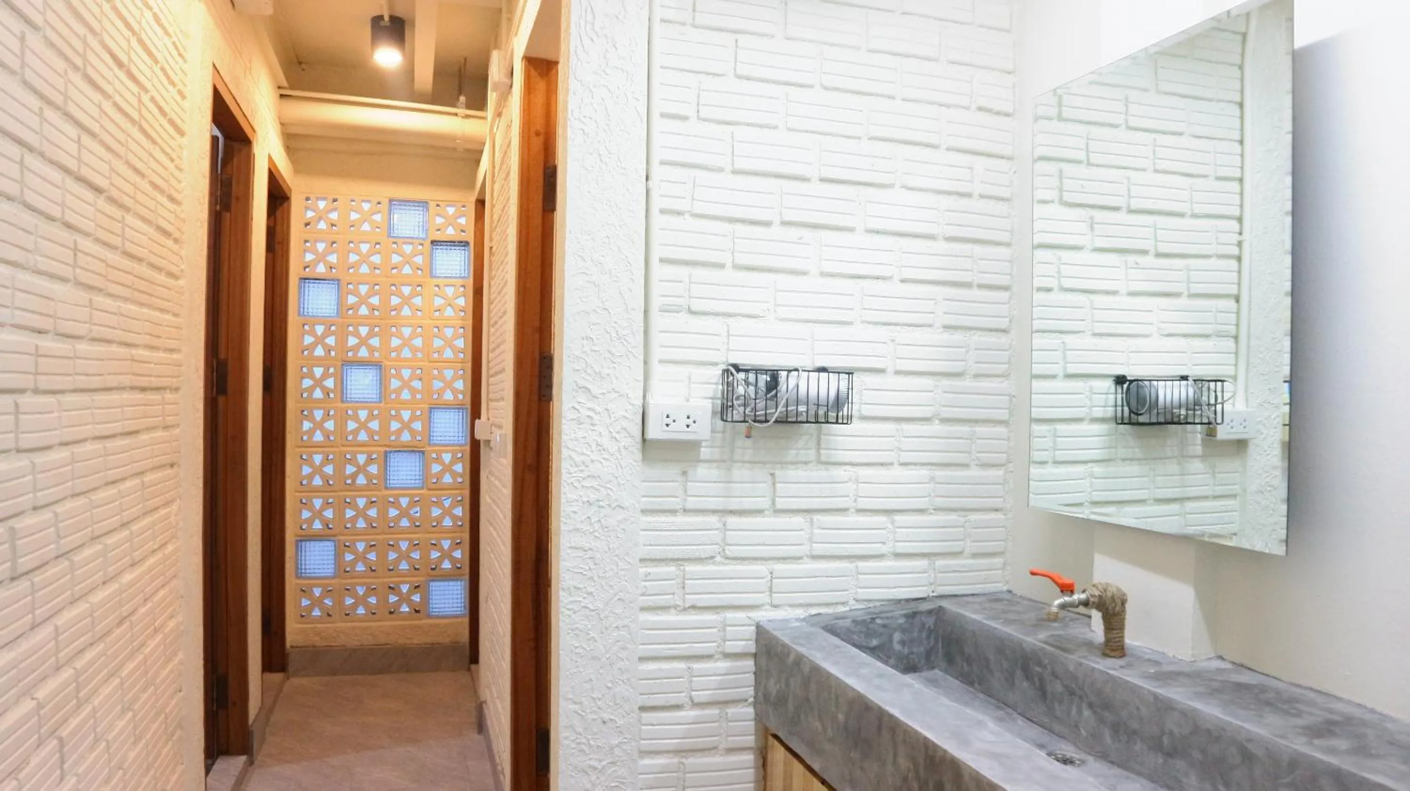 Property building in Silla House