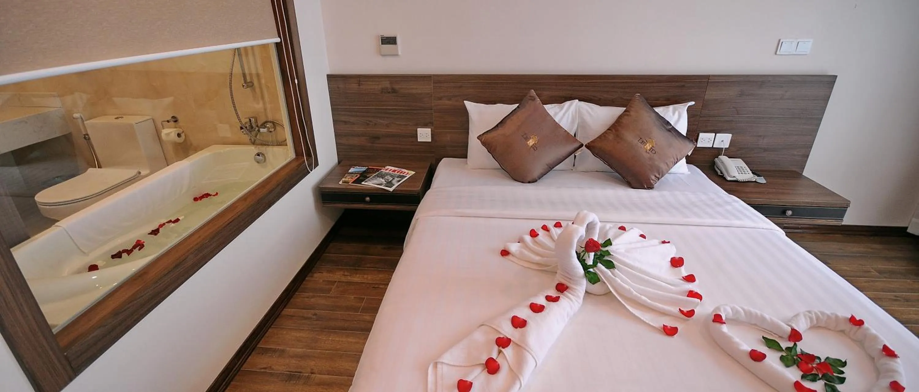 Shower, Bed in Lenid Ocean View Hotel