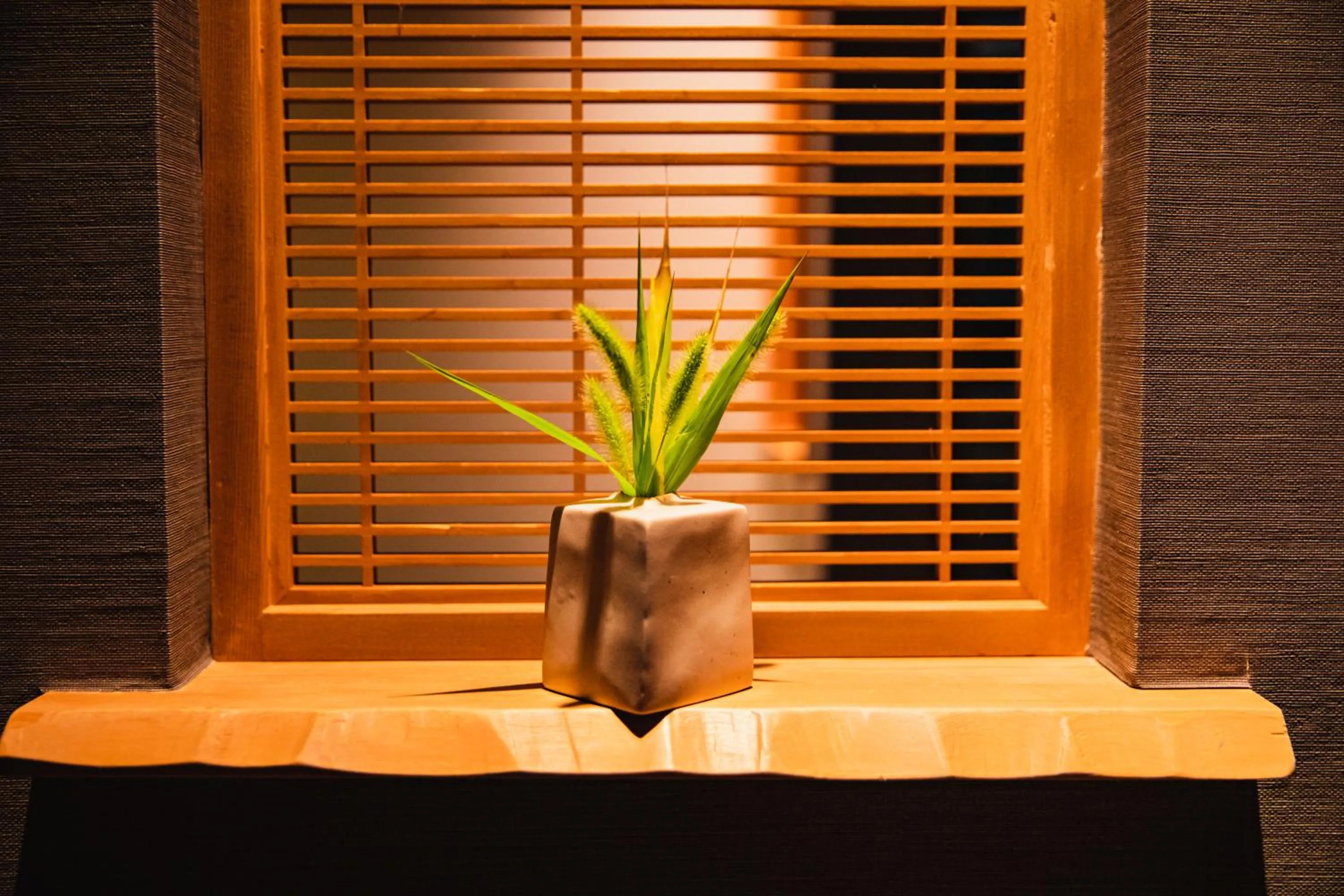 Decorative detail in AKARI et KAORI formerly Taizanso