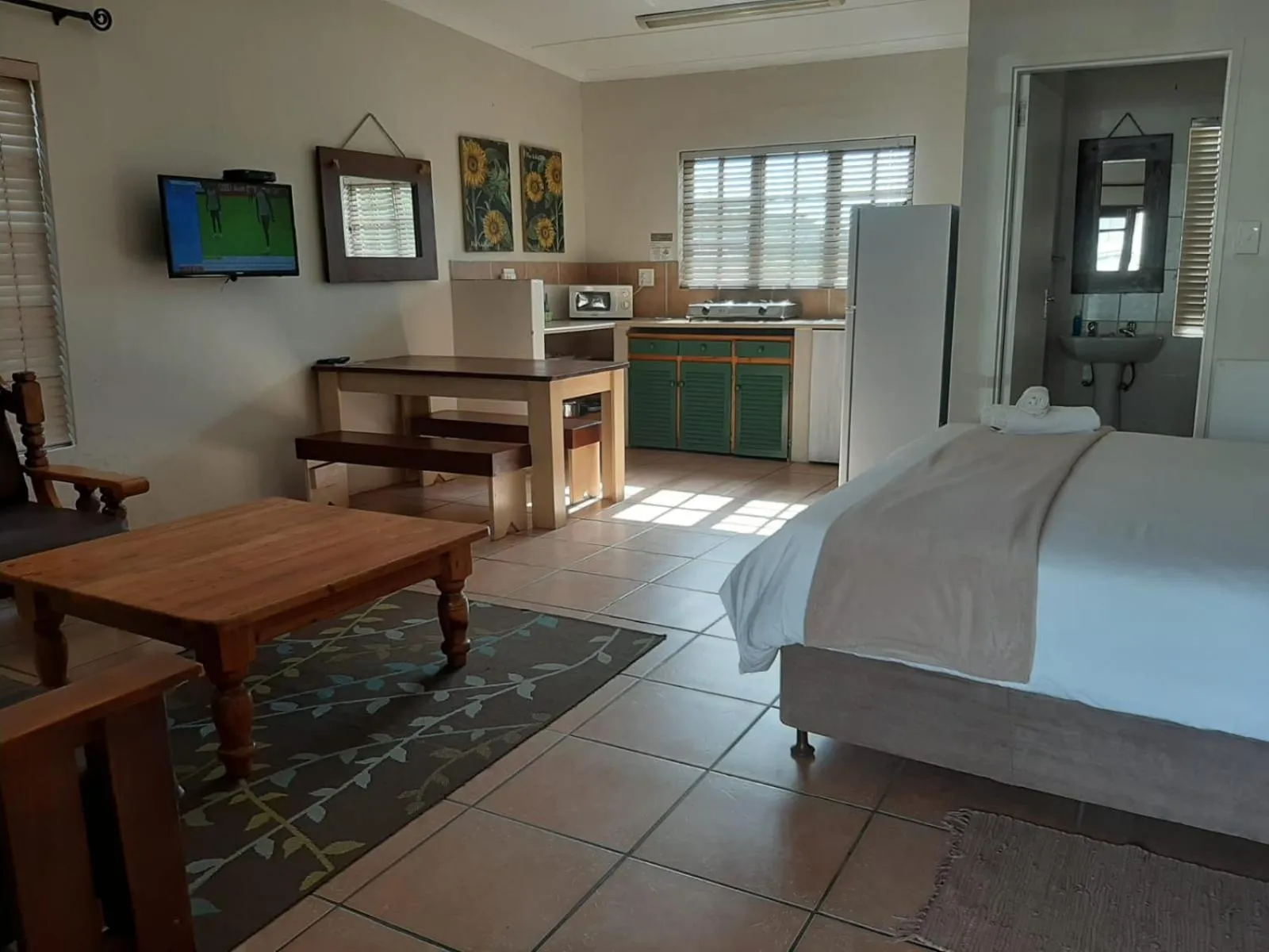 Bed in Tourist Lodge Gansbaai