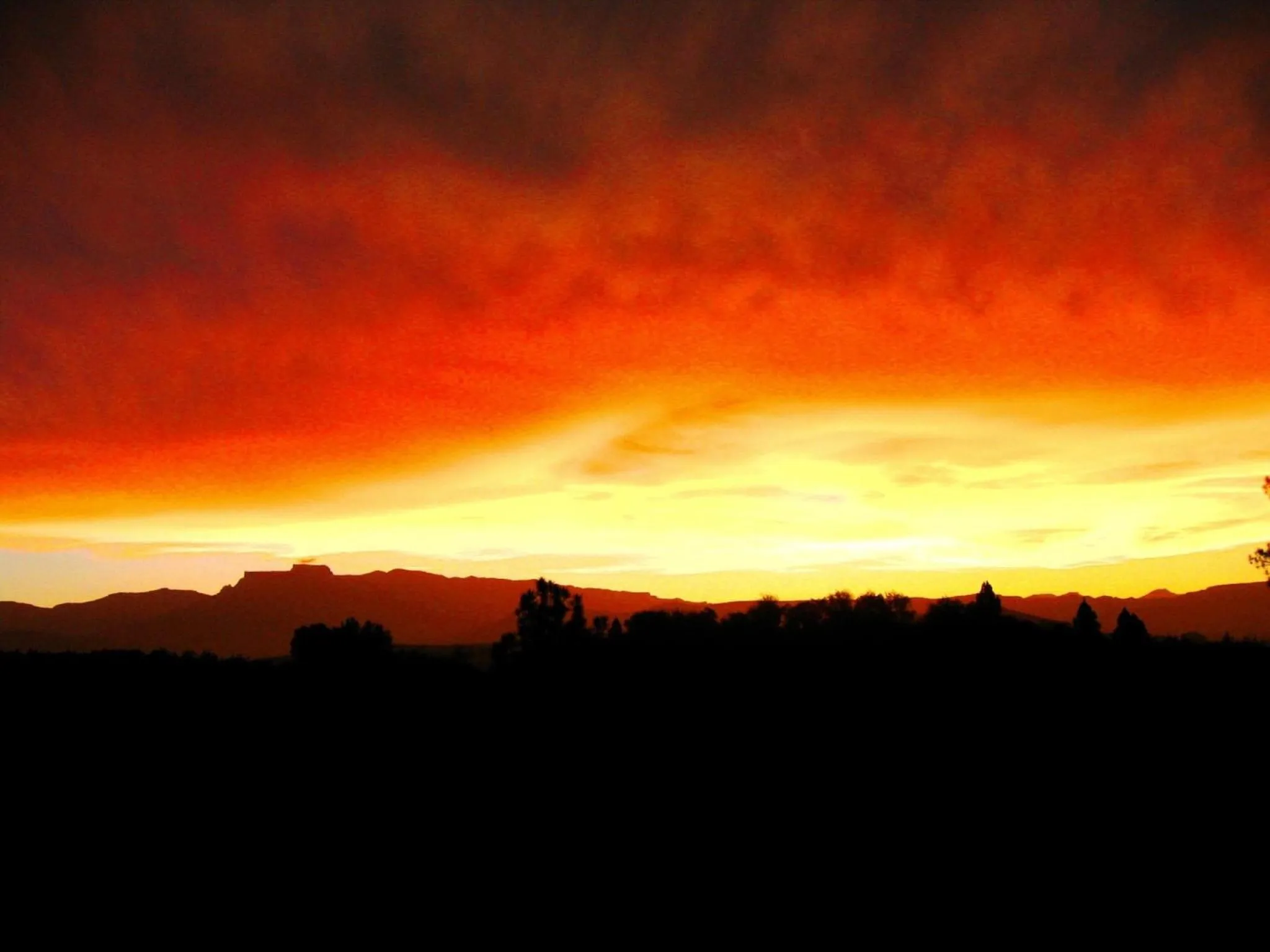 Sunset in The Nest Drakensberg Mountain Resort Hotel
