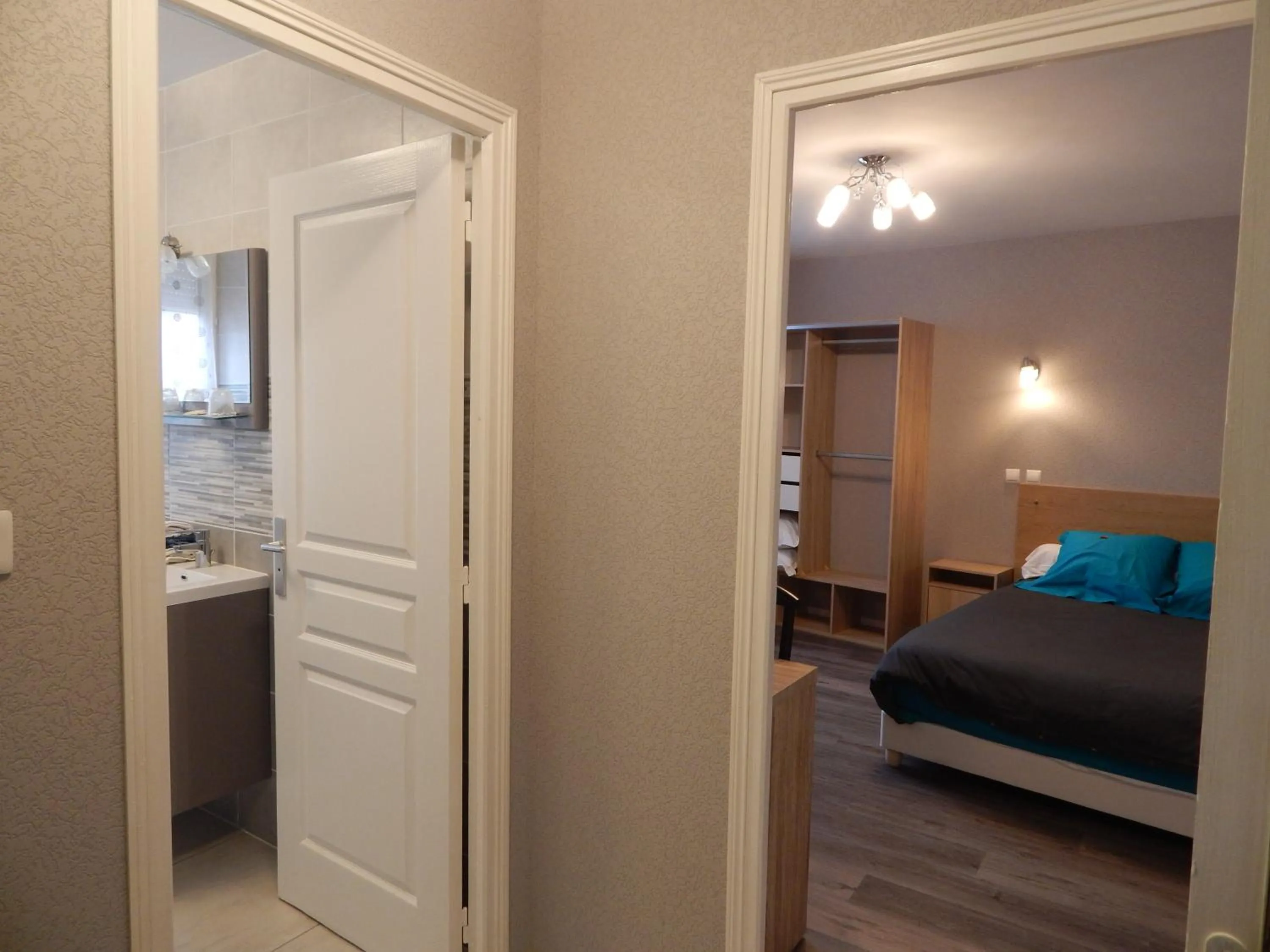 Photo of the whole room in Le Lion D'or