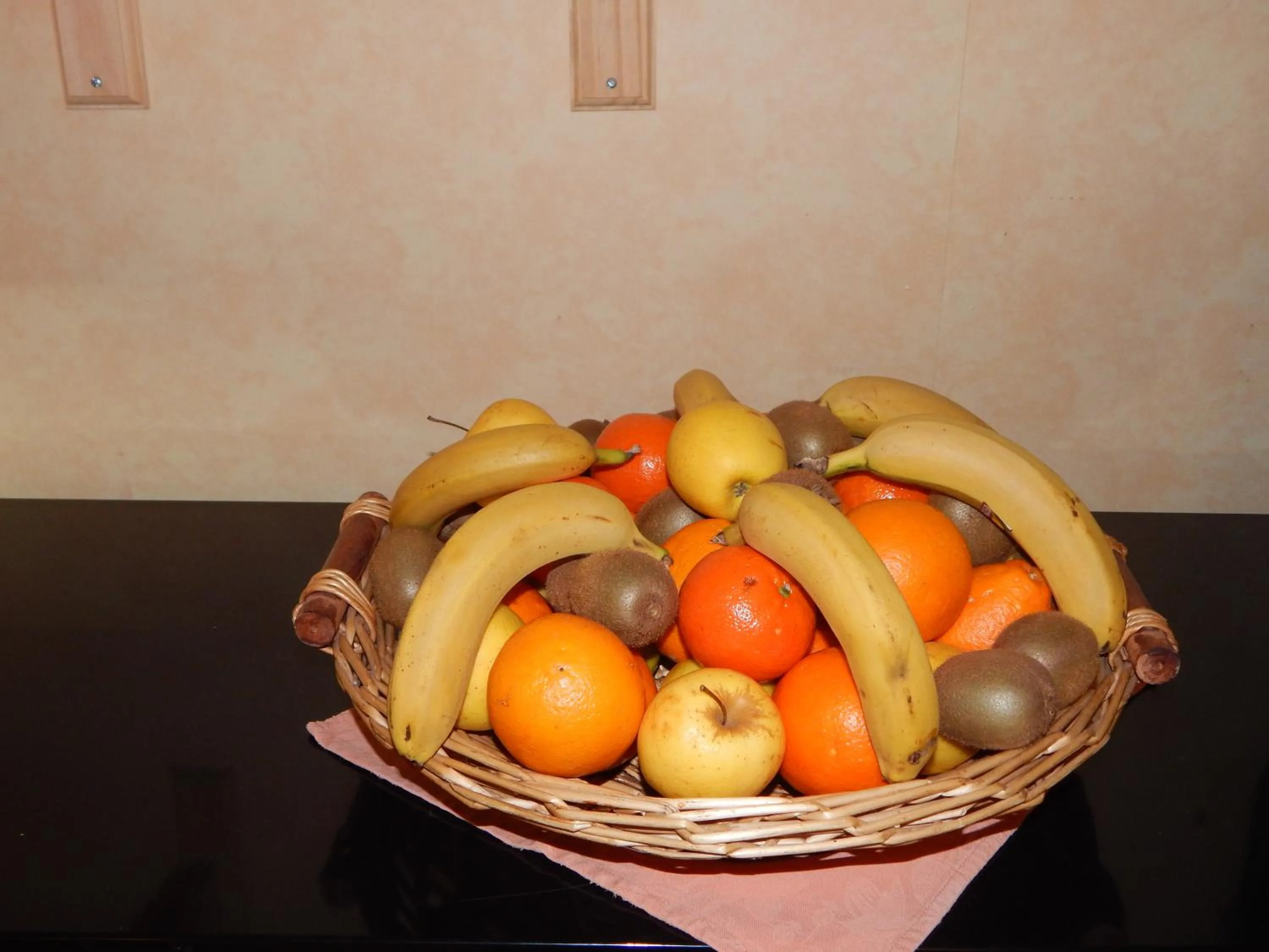 Buffet breakfast in Le Lion D'or