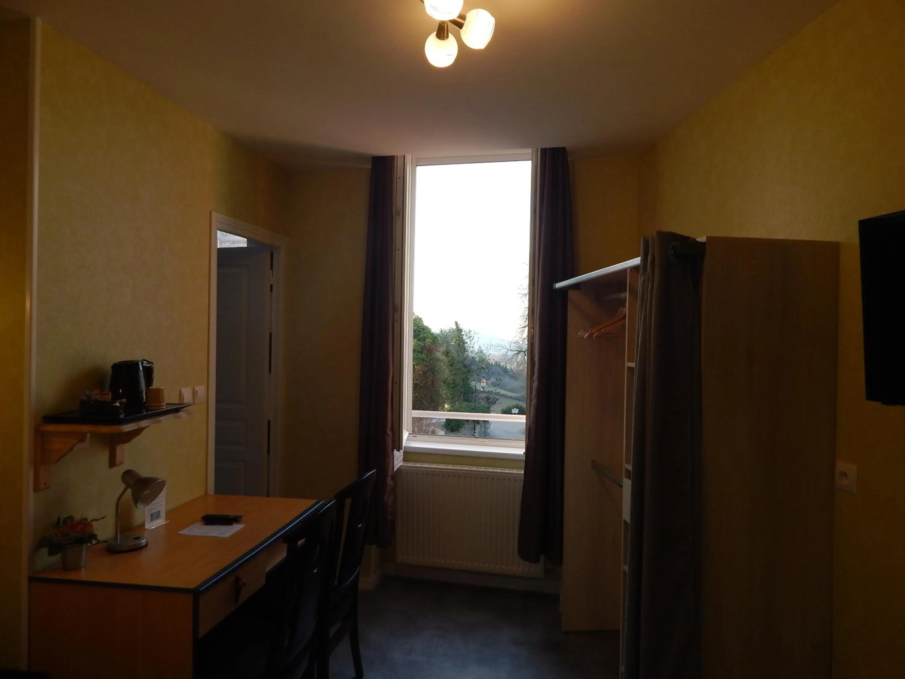 Photo of the whole room in Le Lion D'or