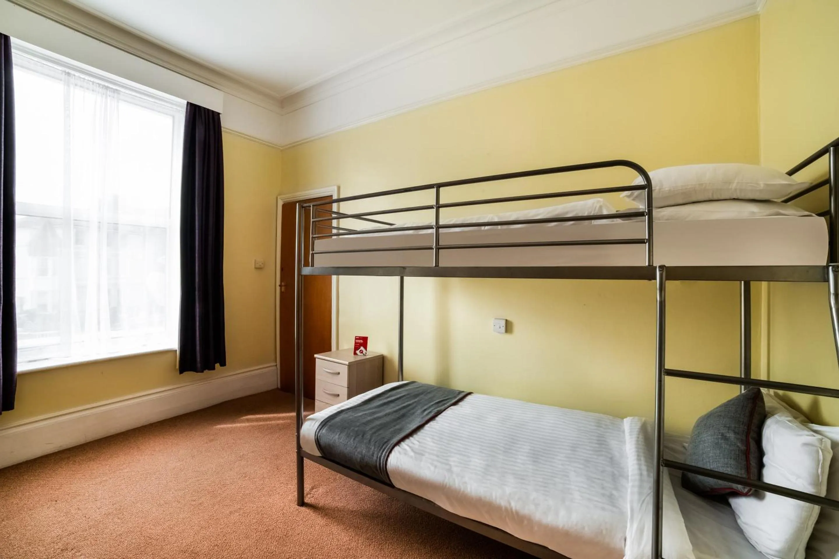 Bedroom, Bed in OYO Eagle House Hotel, St Leonards Hastings