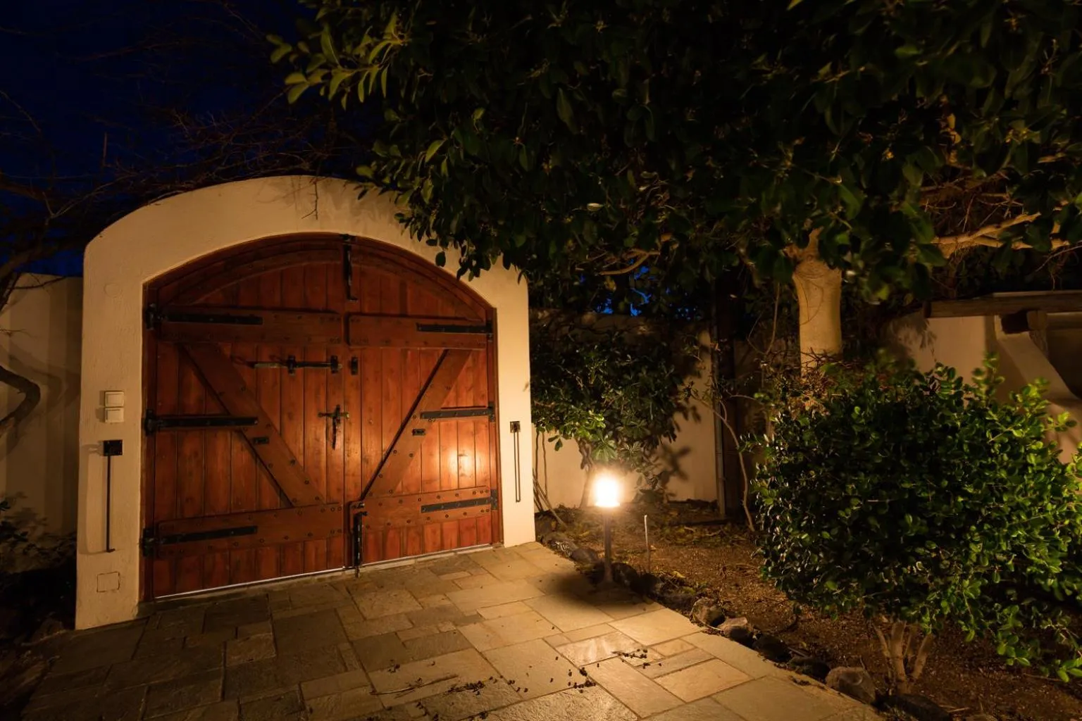 Facade/entrance in Aquaria Villa