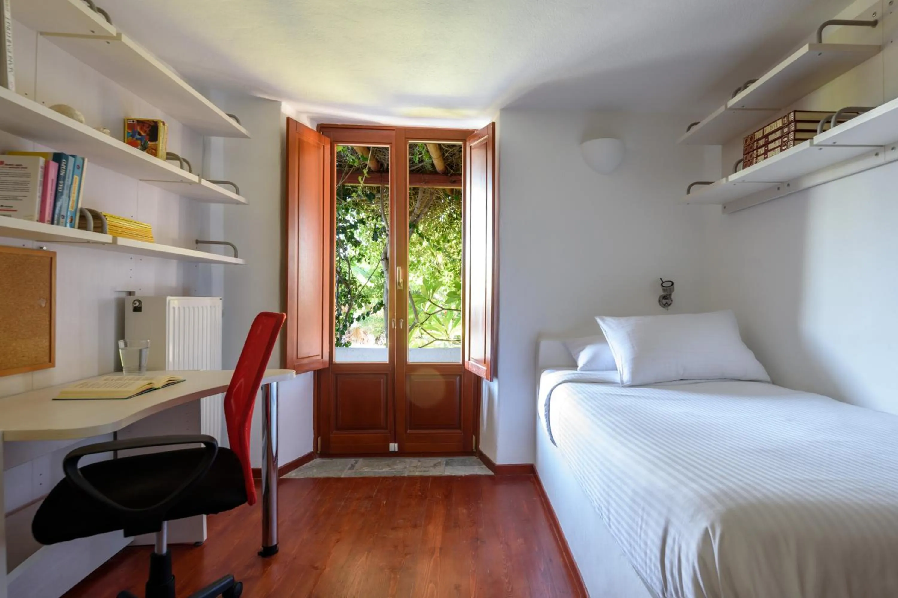 Bed in Aquaria Villa