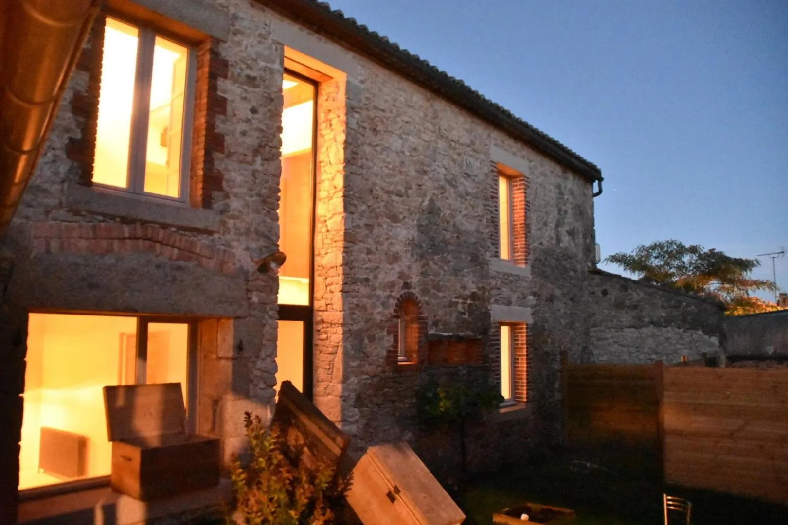 Facade/entrance in Les Maillettes
