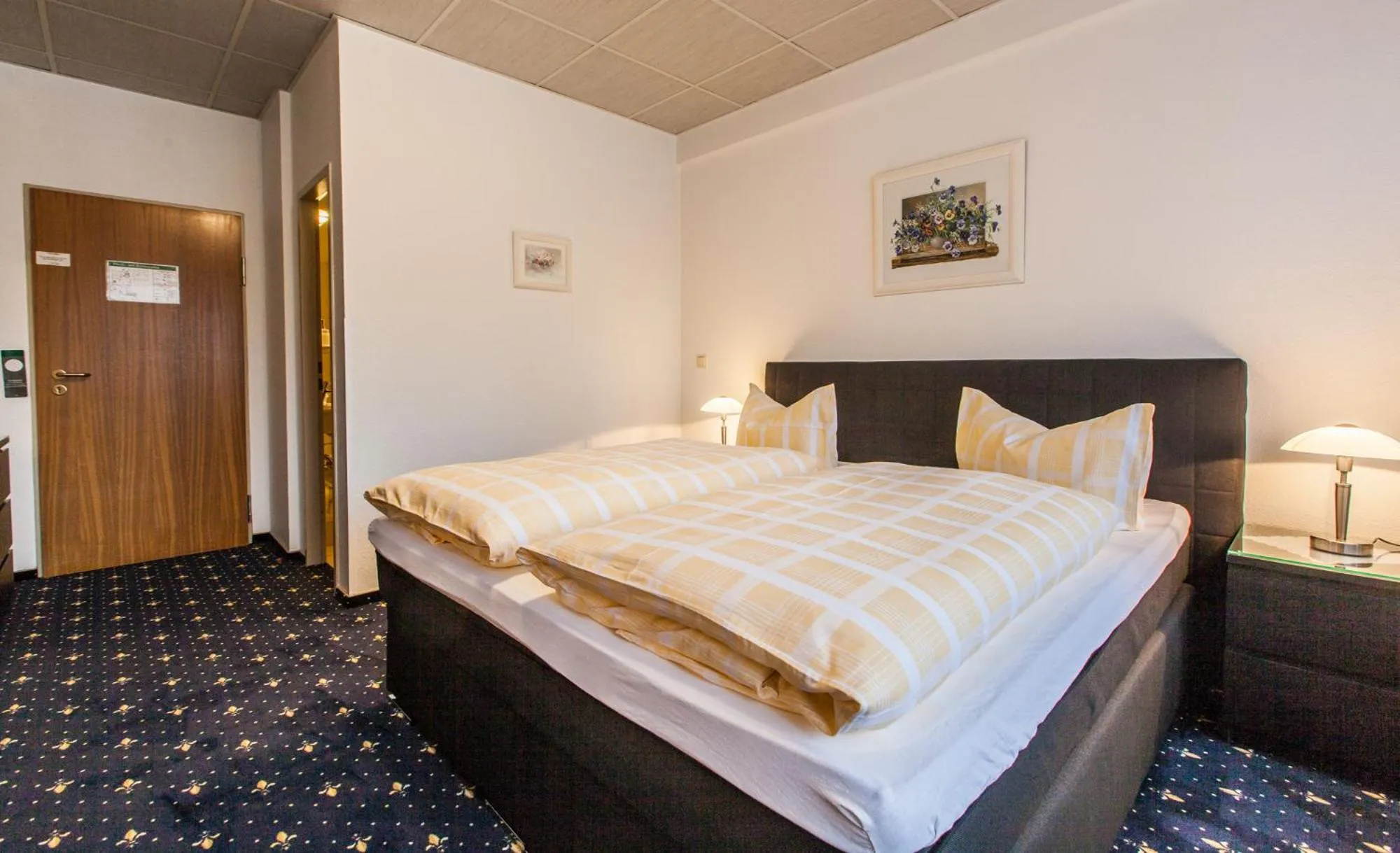 Bed in Hotel Quellental