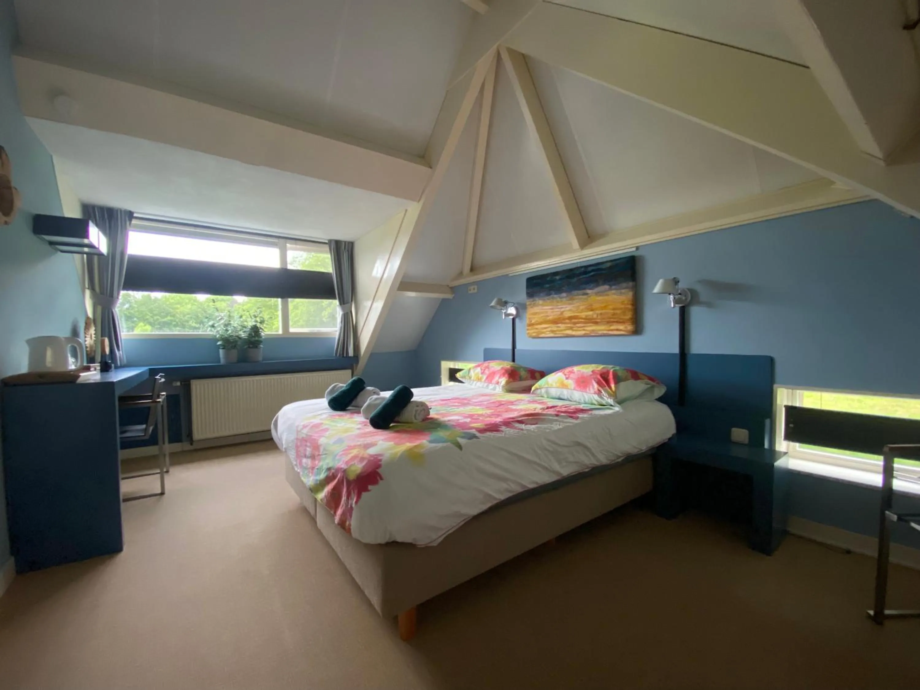 Bedroom, Bed in Kindvriendelijk appartement de Hooge Stukken onder de rook van Groningen