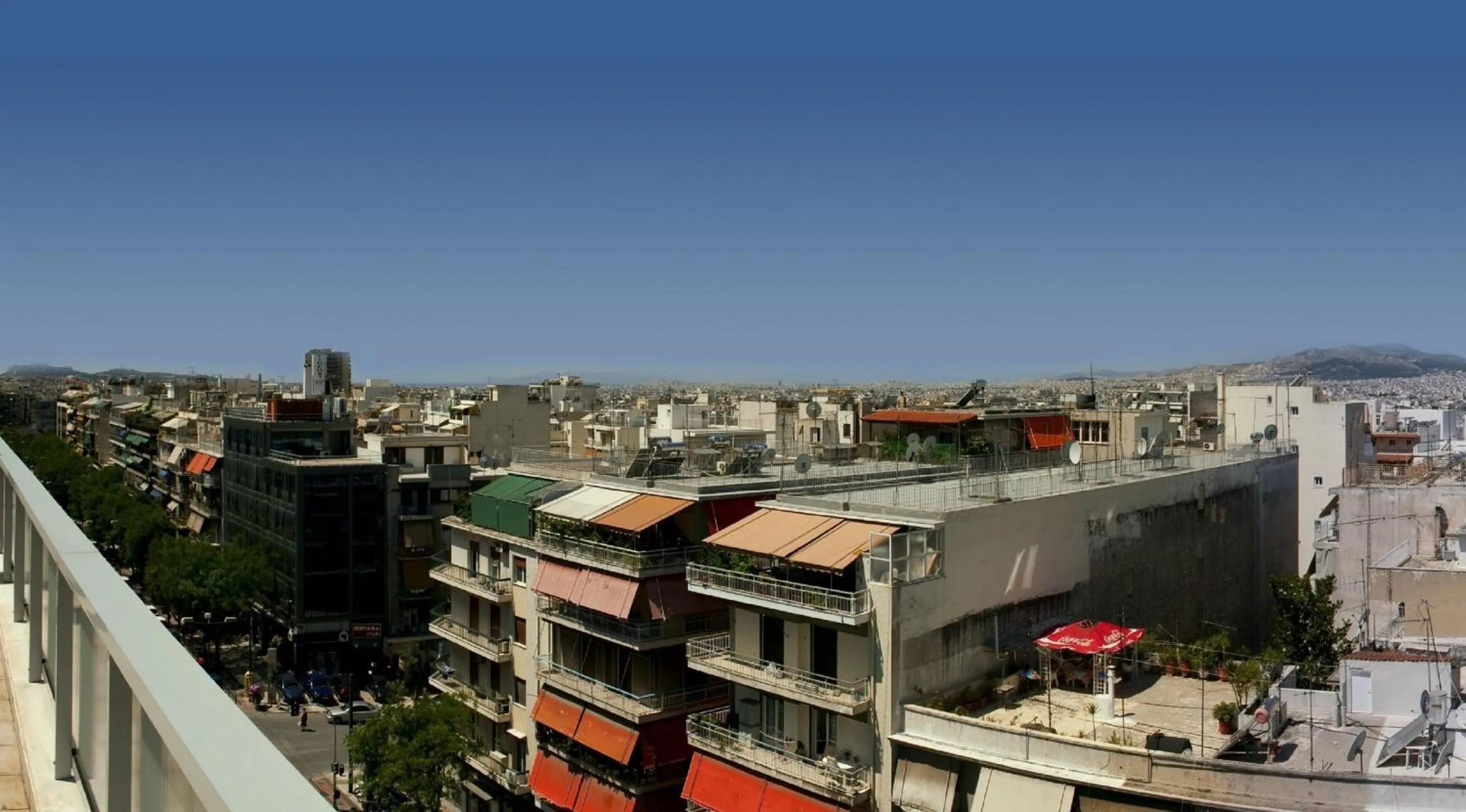 Area and facilities in Xenophon Hotel