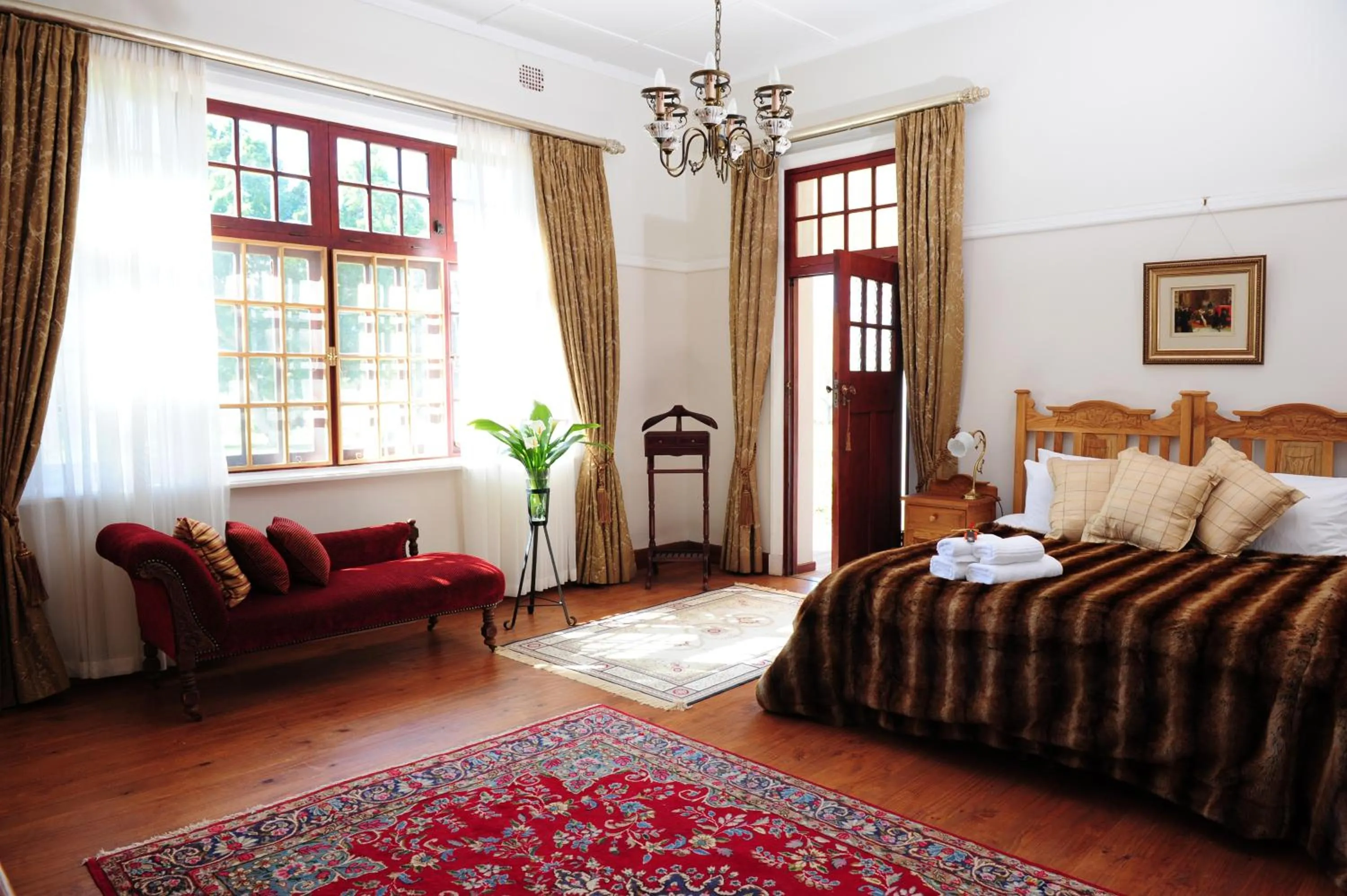 Bedroom, Bed in Excelsior Manor Guesthouse
