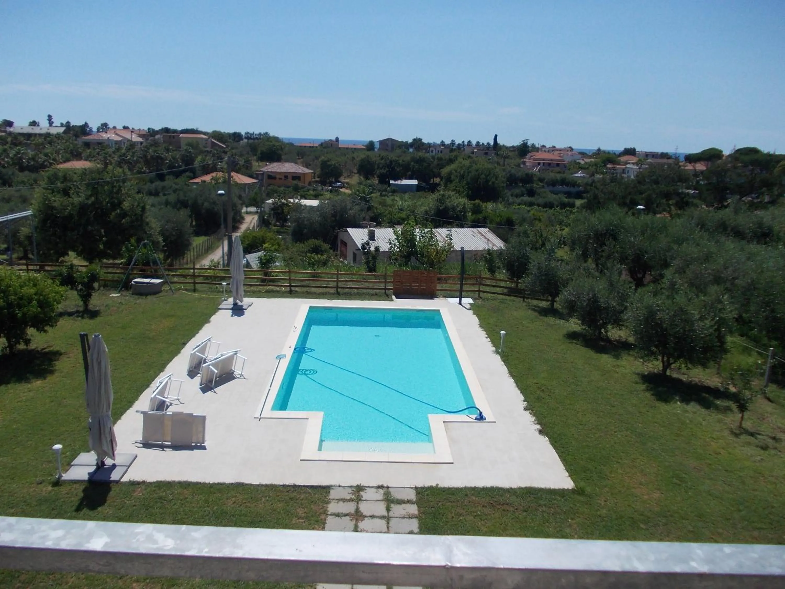Pool view in VILLA LAURO LUXURY B&B