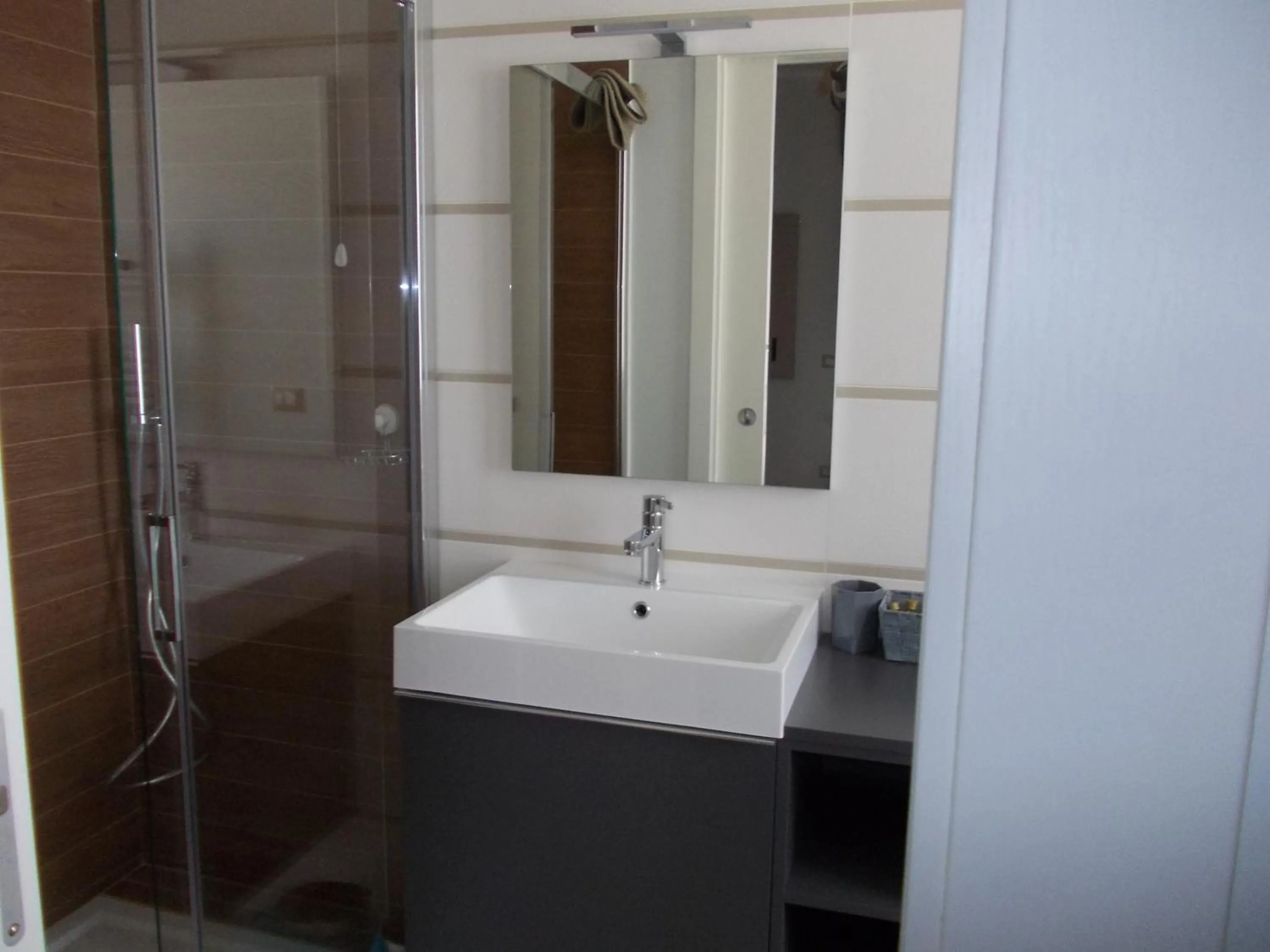 Shower in VILLA LAURO LUXURY B&B