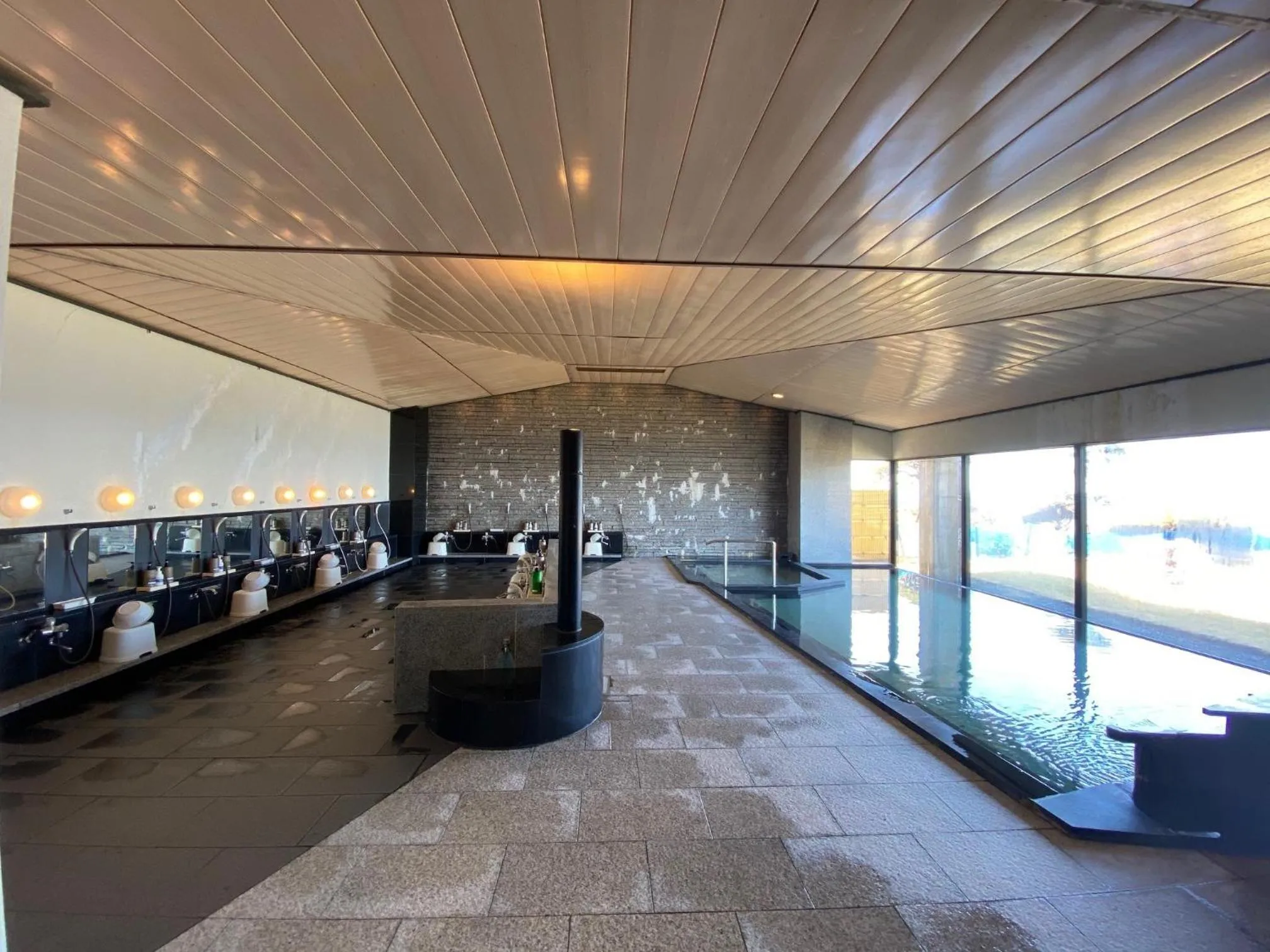 Hot Tub in Hotel Oosado