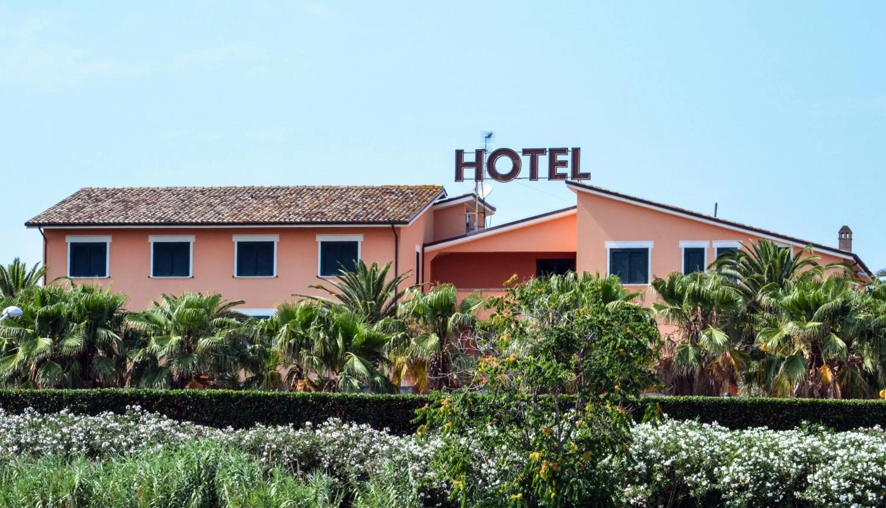 Facade/entrance in Villa Luigi Hotel & Restaurant Nuova gestione