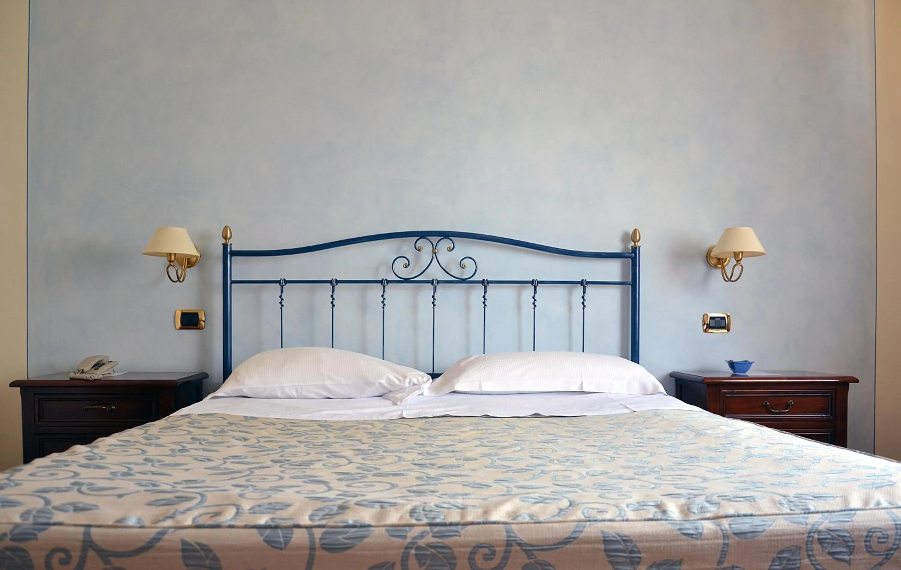 Photo of the whole room, Bed in Villa Luigi Hotel & Restaurant Nuova gestione