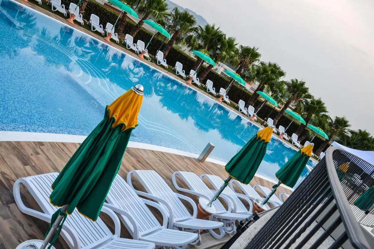 Balcony/Terrace in Villa Luigi Hotel & Restaurant Nuova gestione