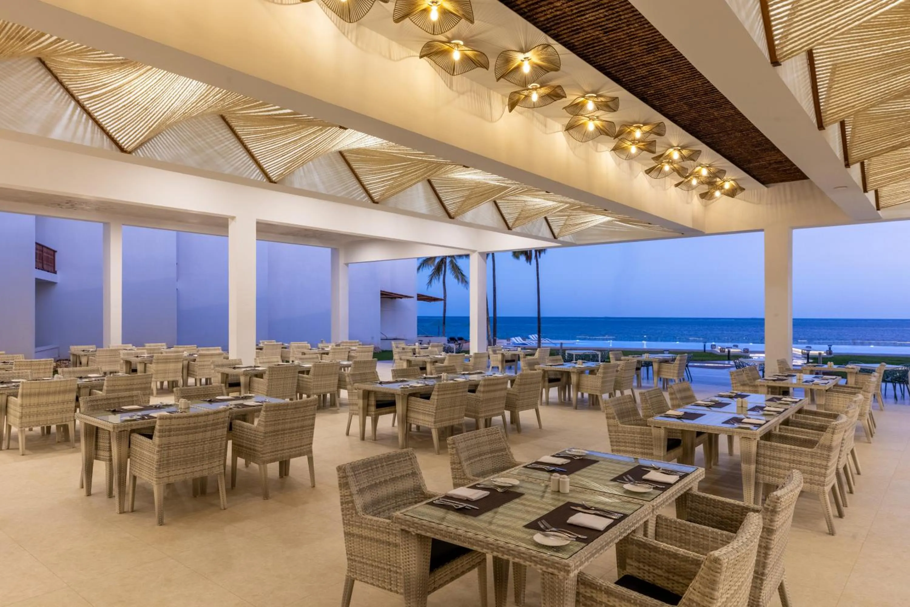 Restaurant/places to eat in Bamburi Beach Hotel