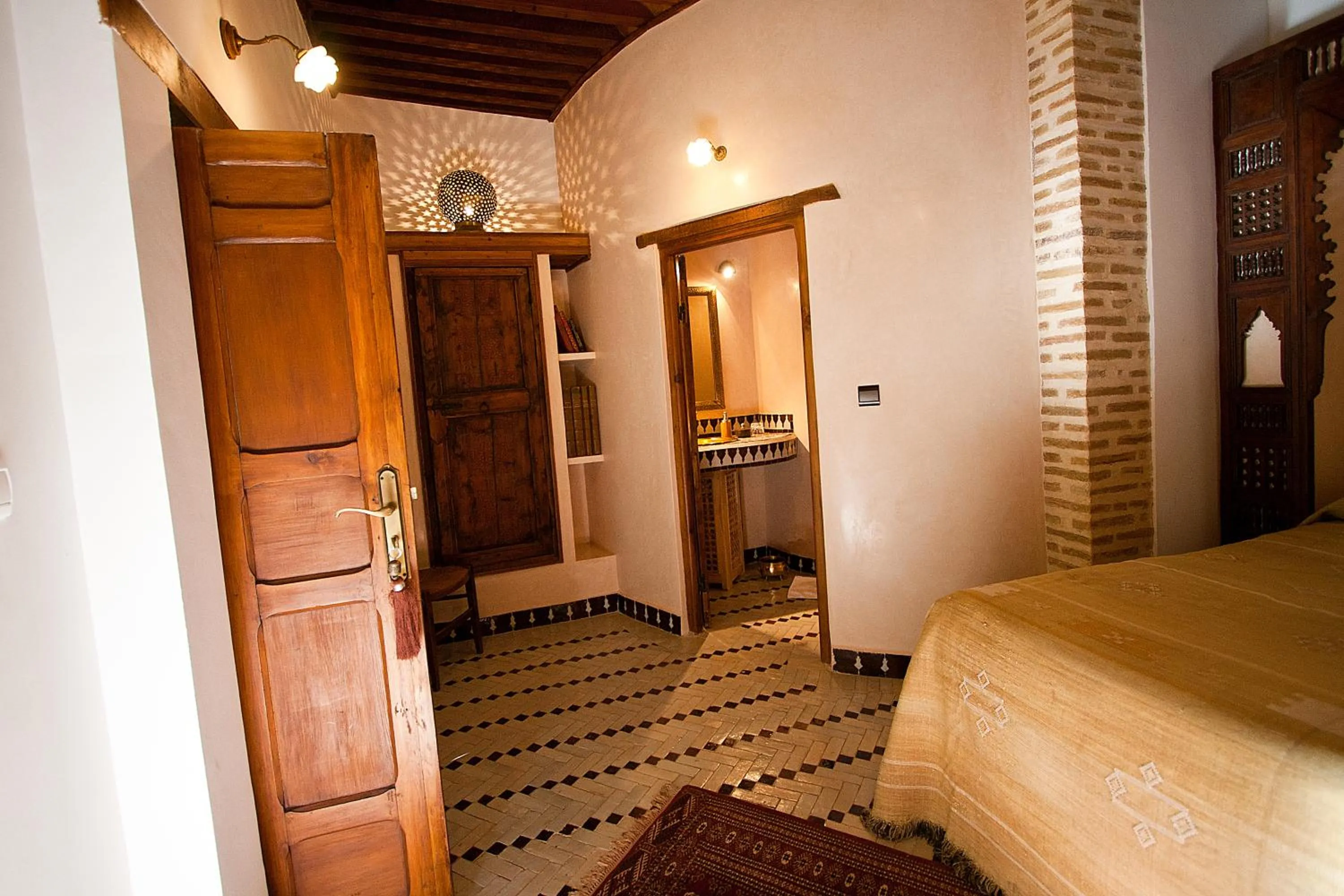 Bedroom, Bed in Ryad Salama