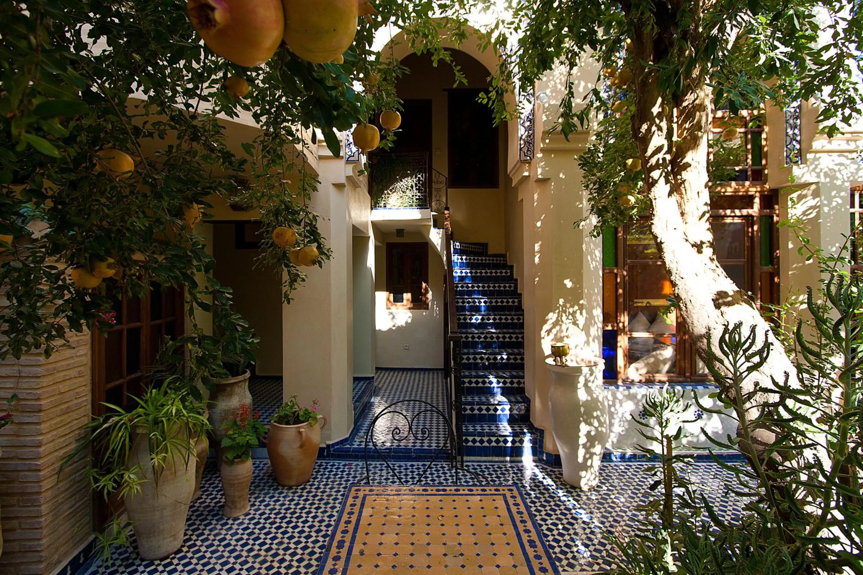 Facade/entrance in Ryad Salama