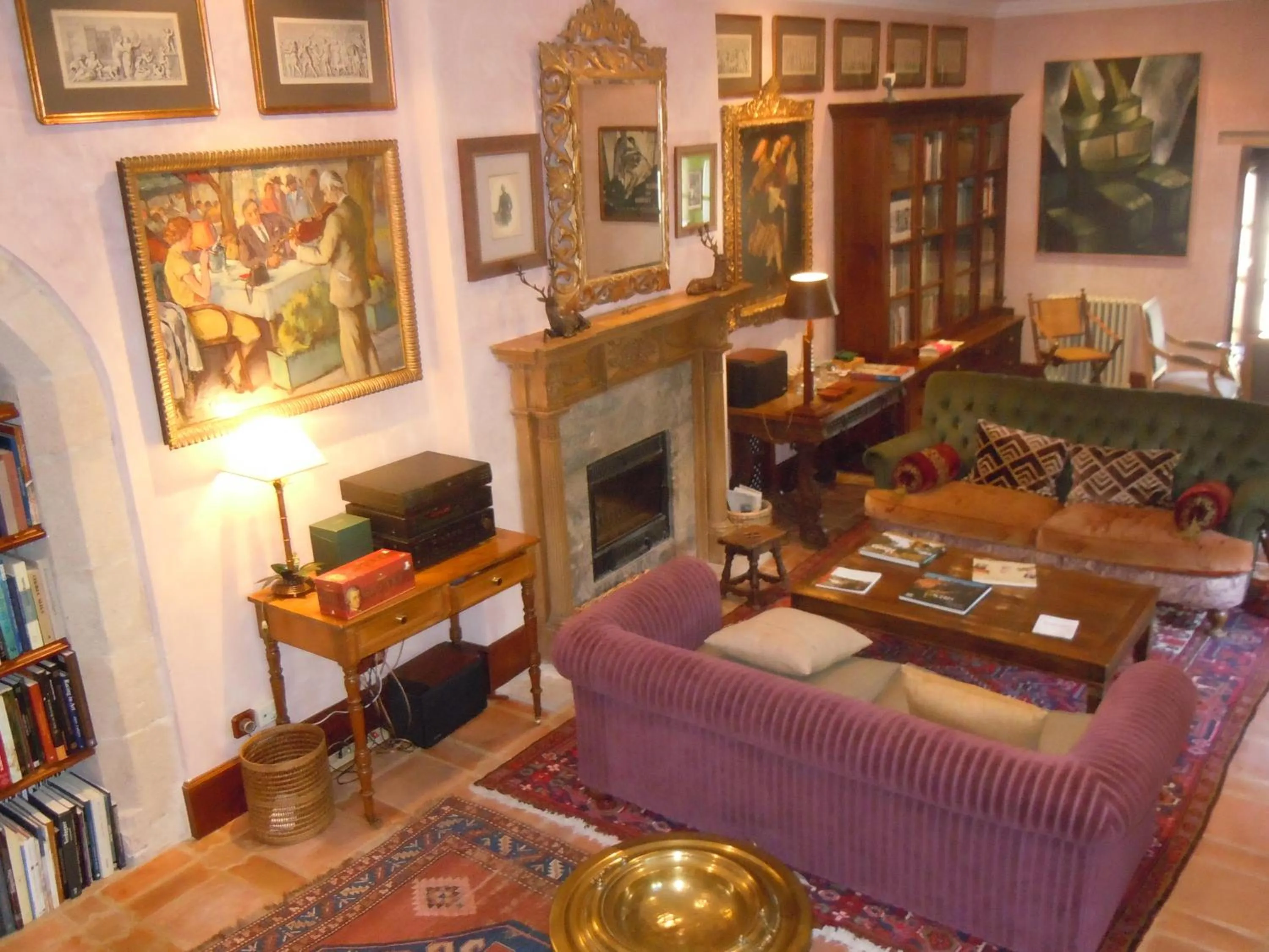 Seating area in Palacio Chaves Hotel