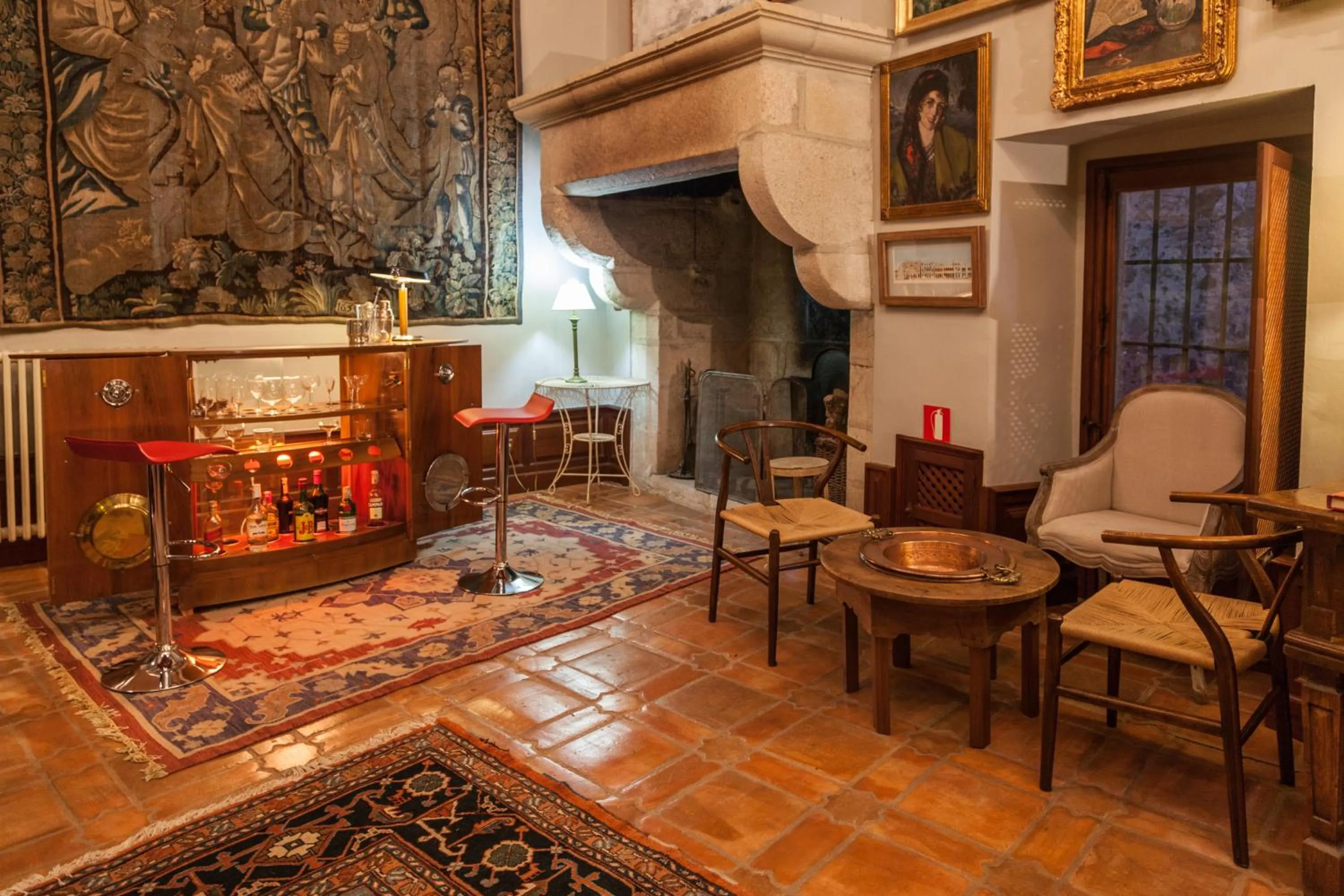 Lounge or bar in Palacio Chaves Hotel