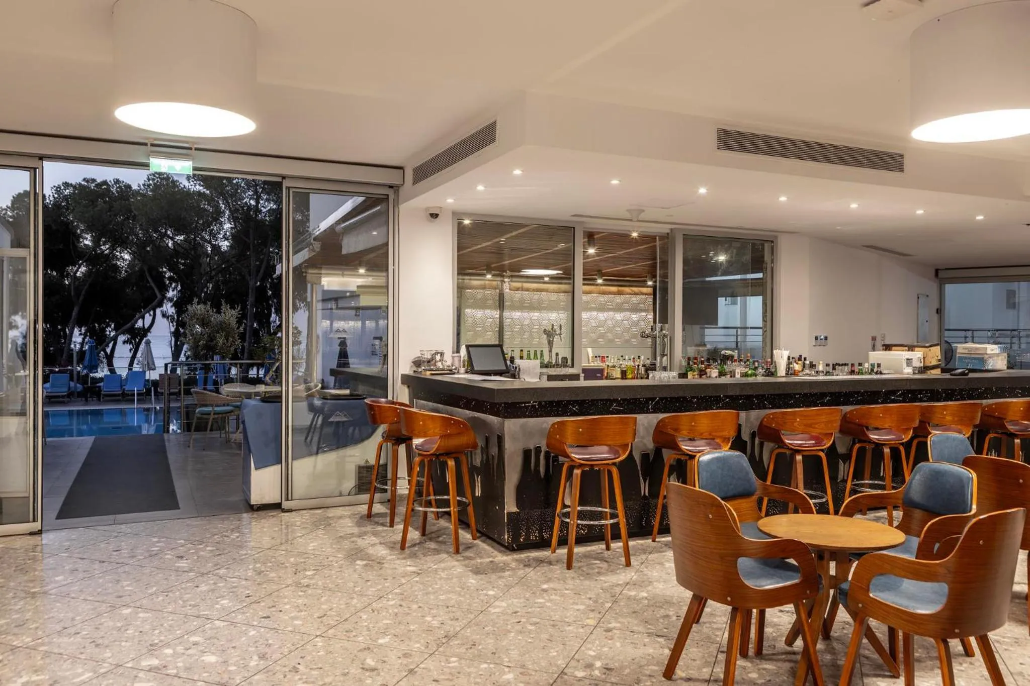 Lounge or bar in Park Beach Hotel