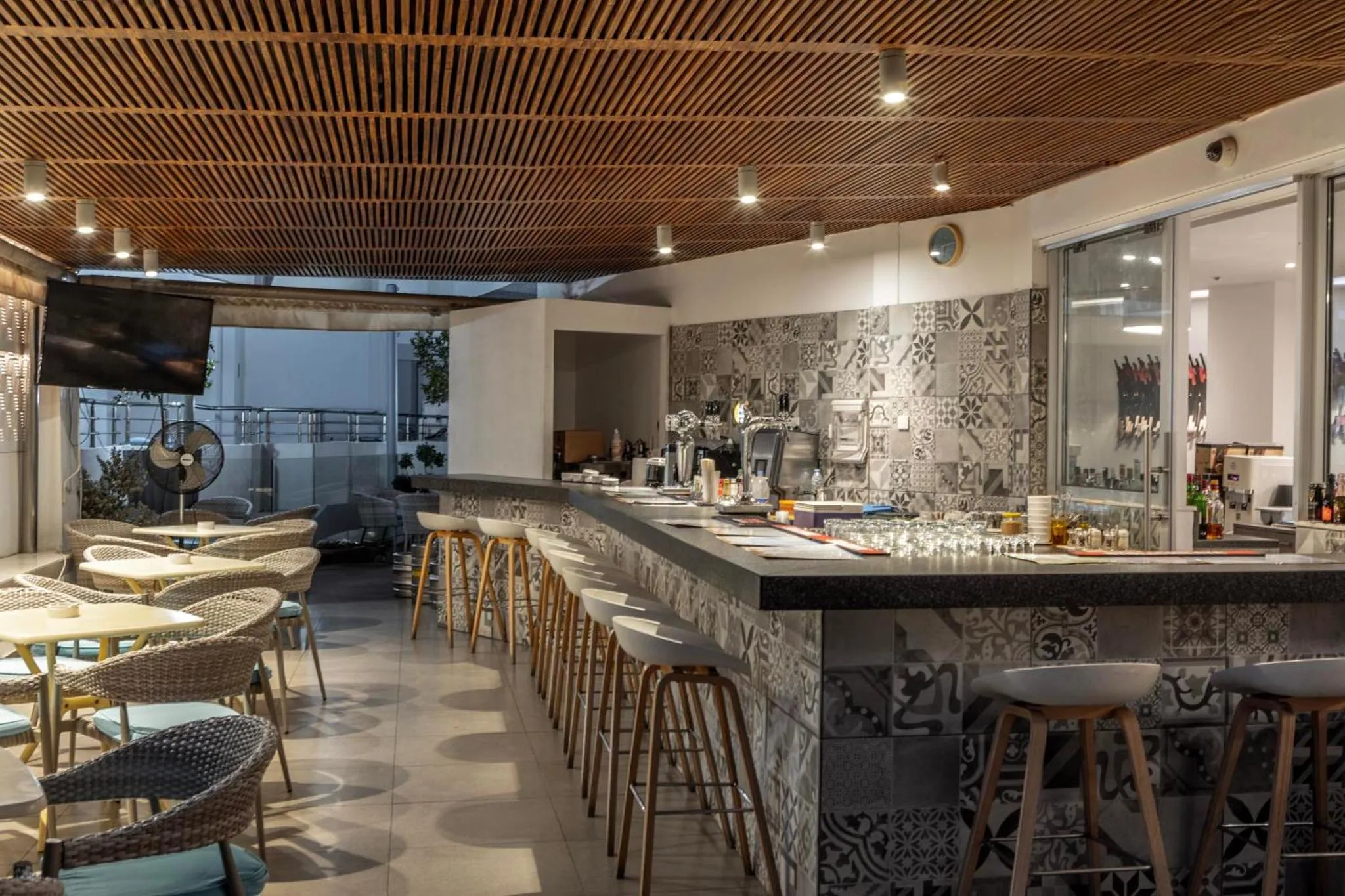 Lounge or bar in Park Beach Hotel