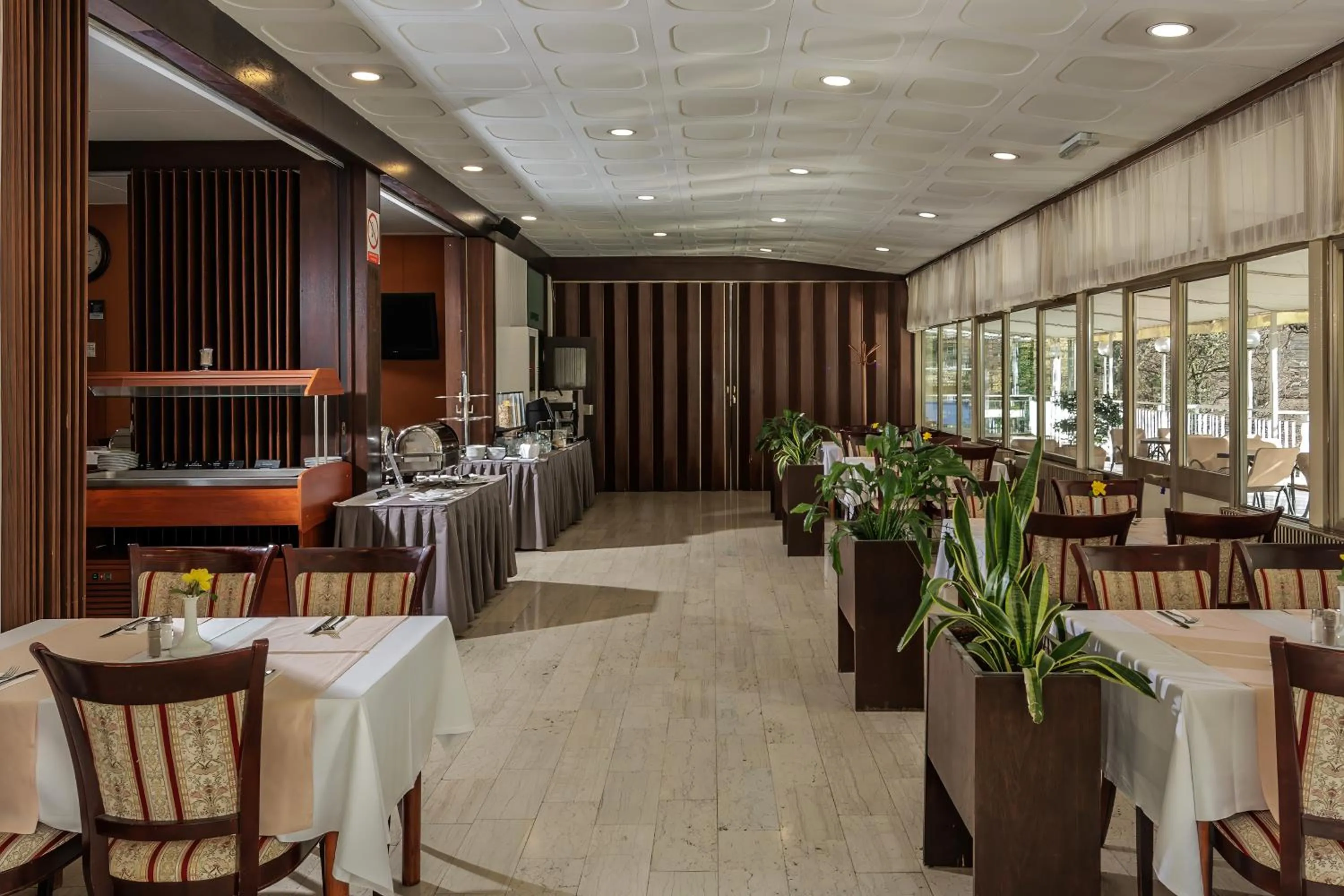 Restaurant/places to eat in Boarding House Lucija