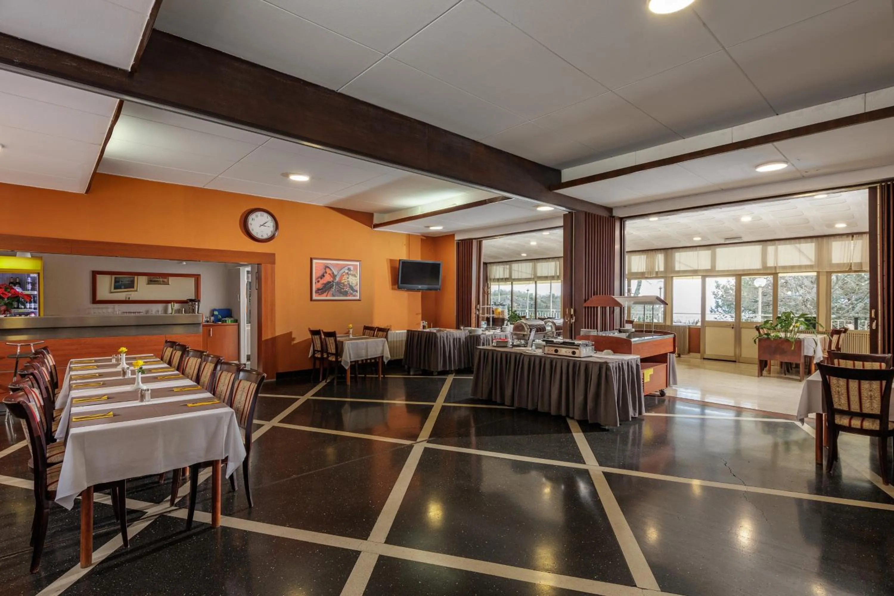 Restaurant/places to eat in Boarding House Lucija