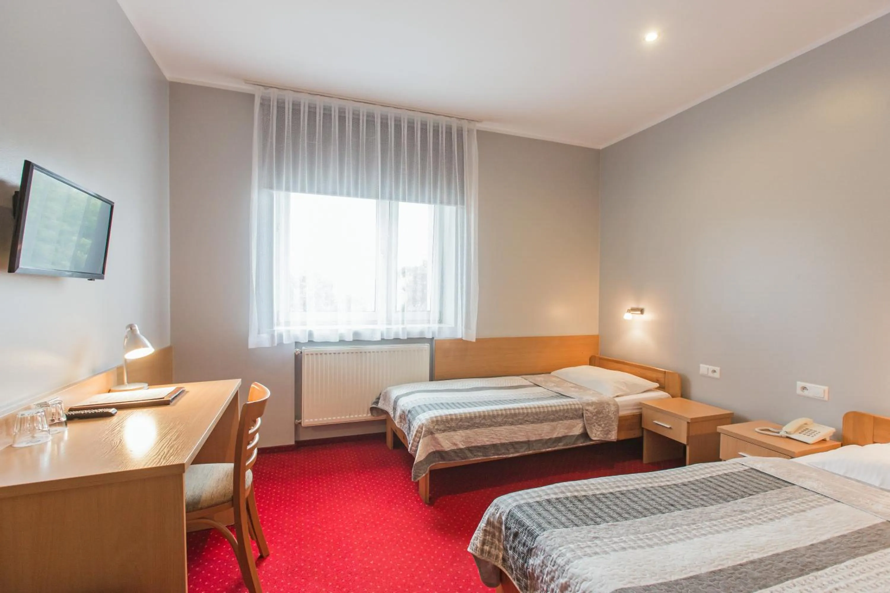 Bed in HOTEL ŁABĘDY i Hostel Łabędy