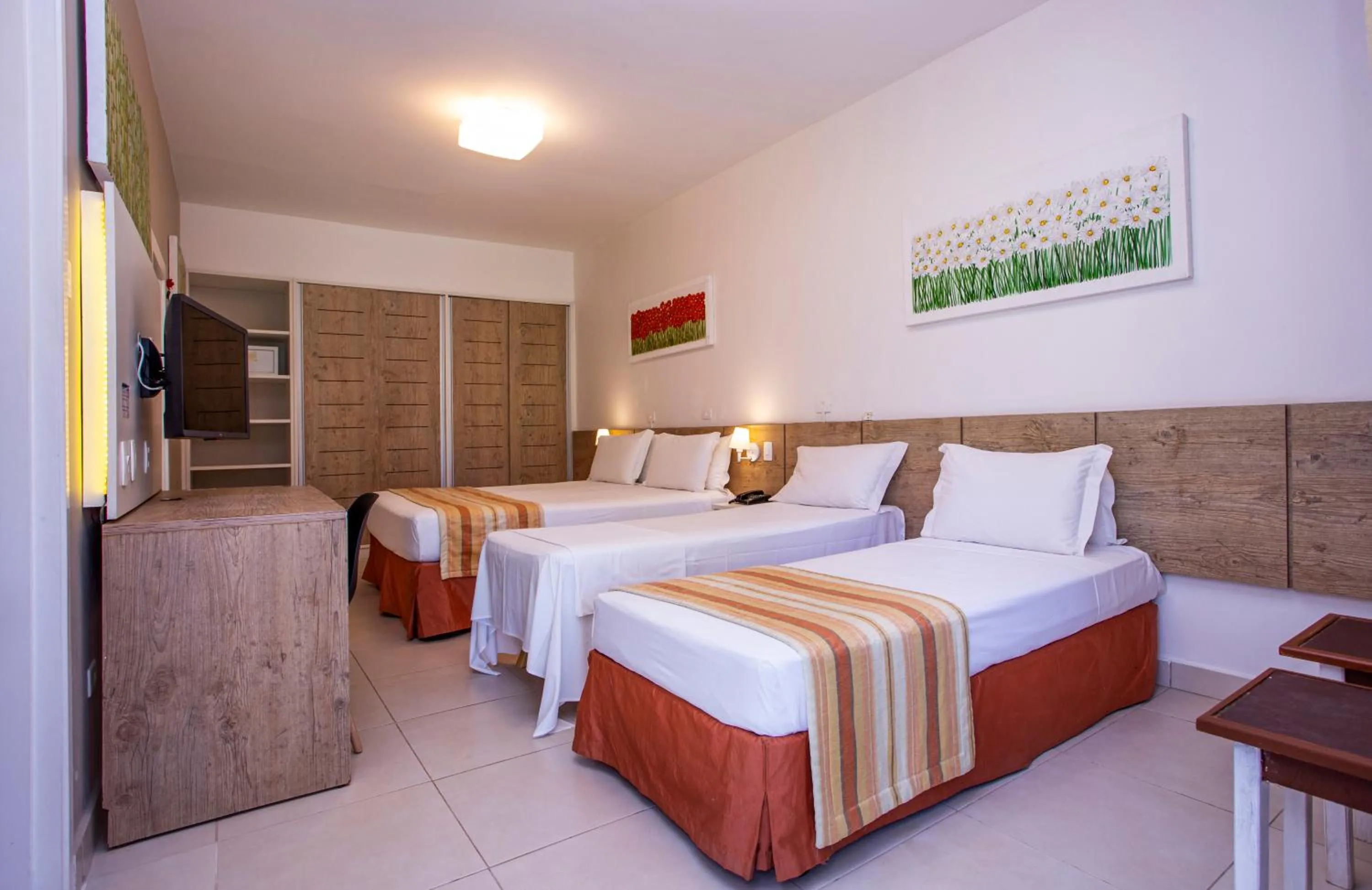 Photo of the whole room, Bed in Ciribaí Praia Hotel