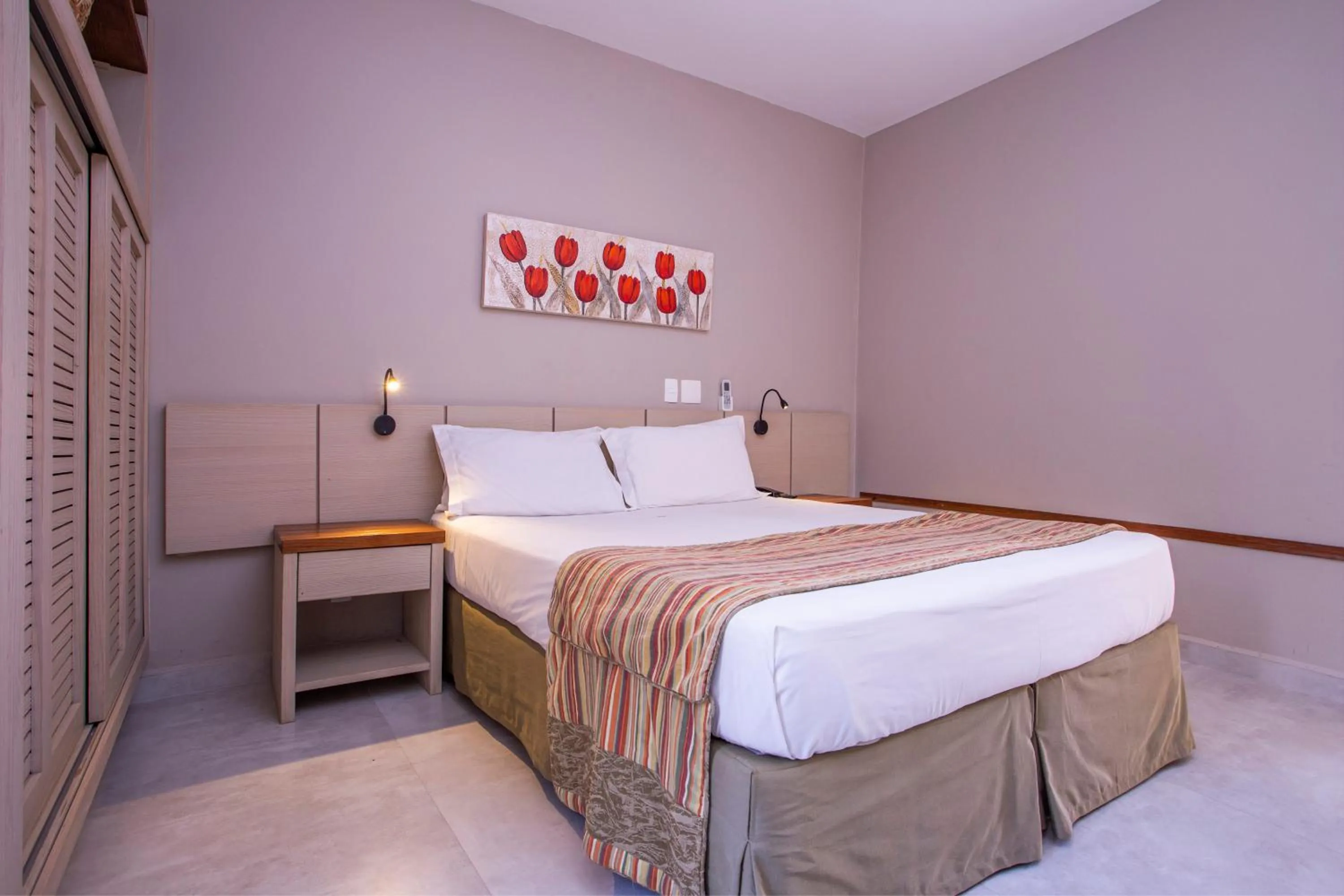 Photo of the whole room, Bed in Ciribaí Praia Hotel