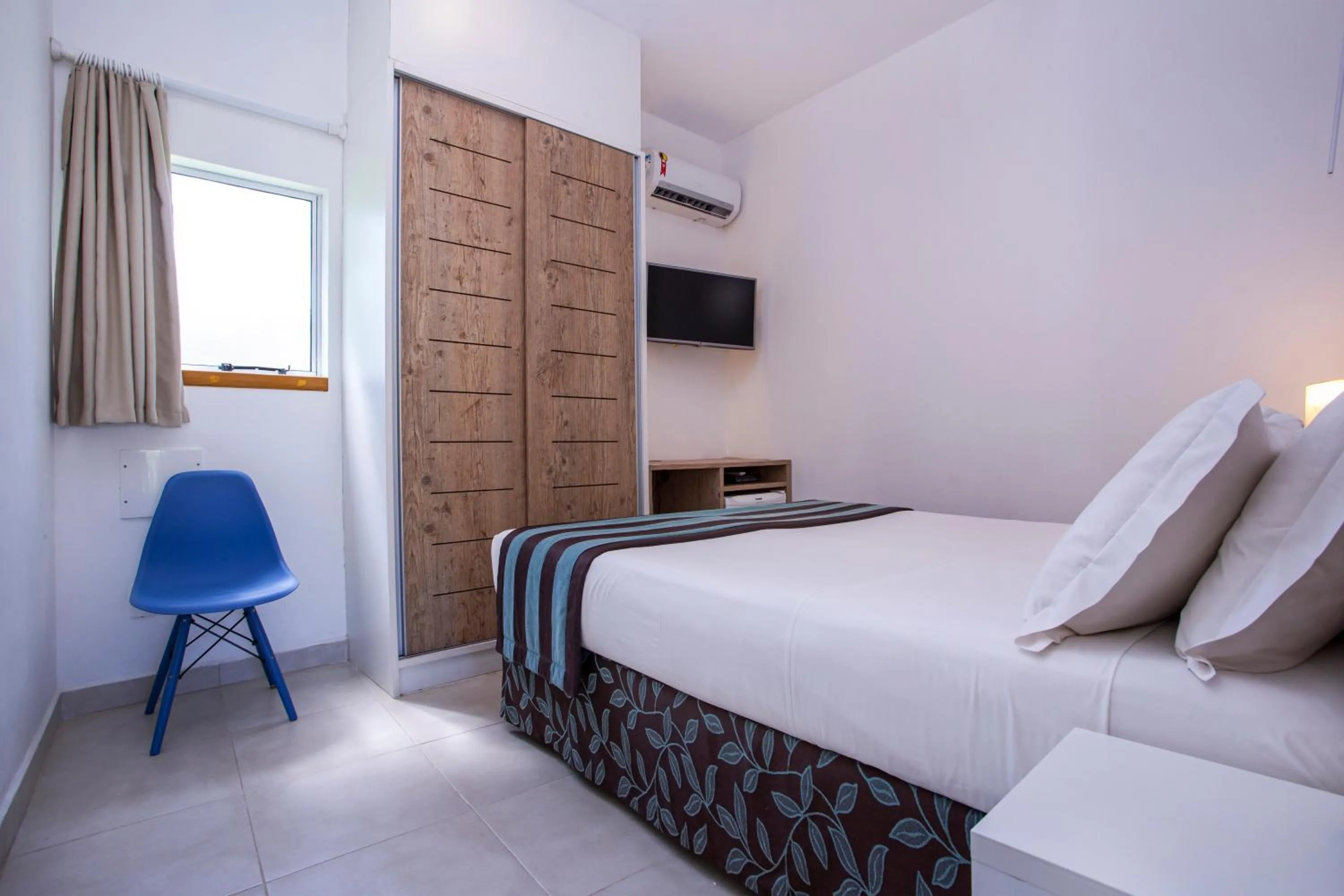 Photo of the whole room, Bed in Ciribaí Praia Hotel