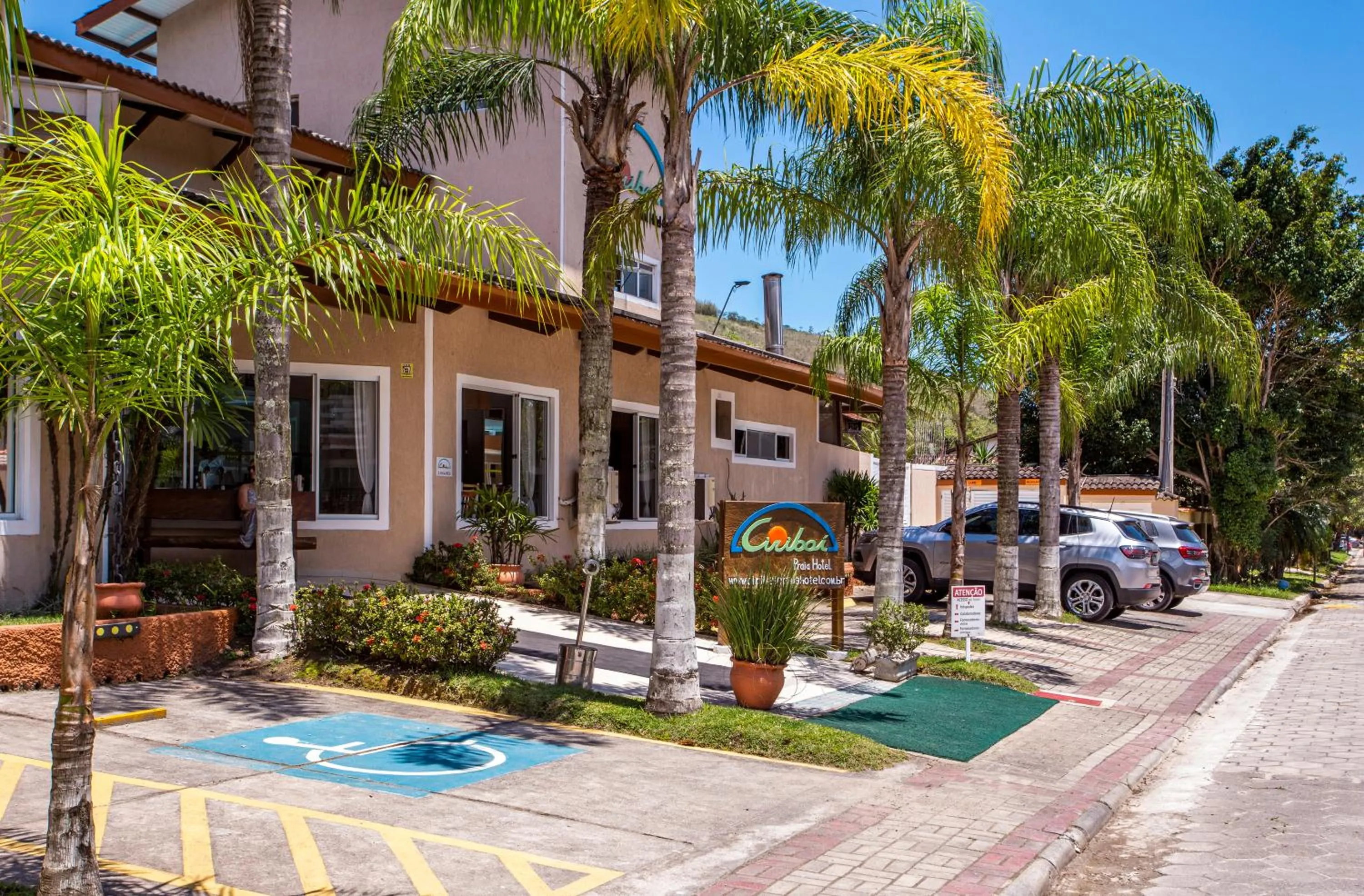Facade/entrance in Ciribaí Praia Hotel